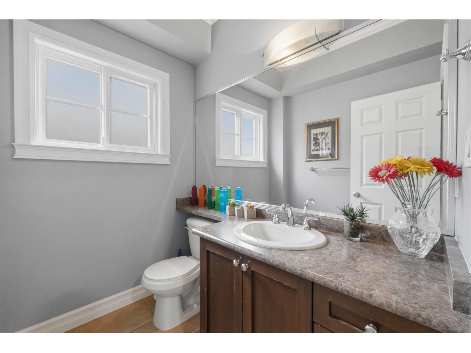 4 3495 147a Street Property Photo 31