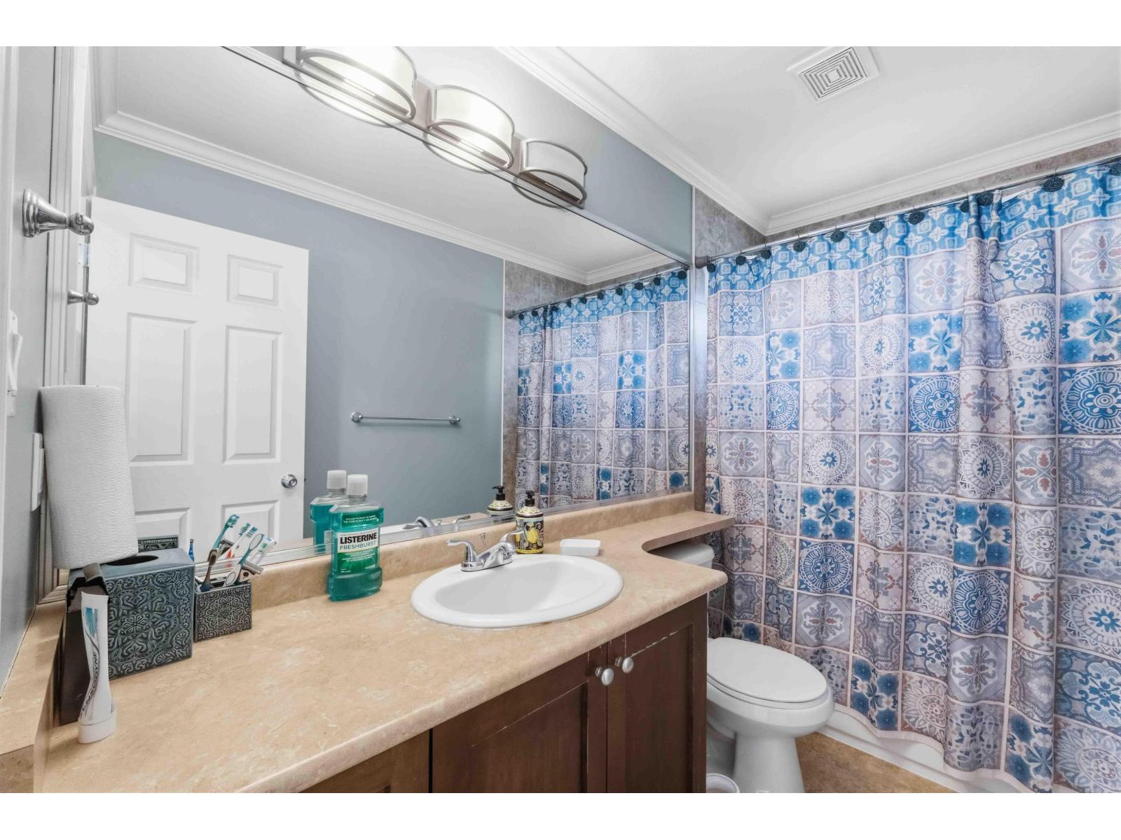 4 3495 147a Street Property Photo 39
