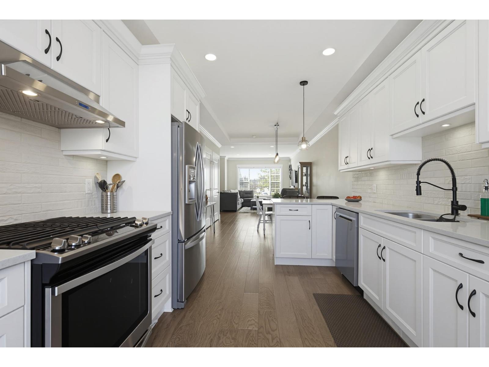8640 Machell Street Property Photo 8