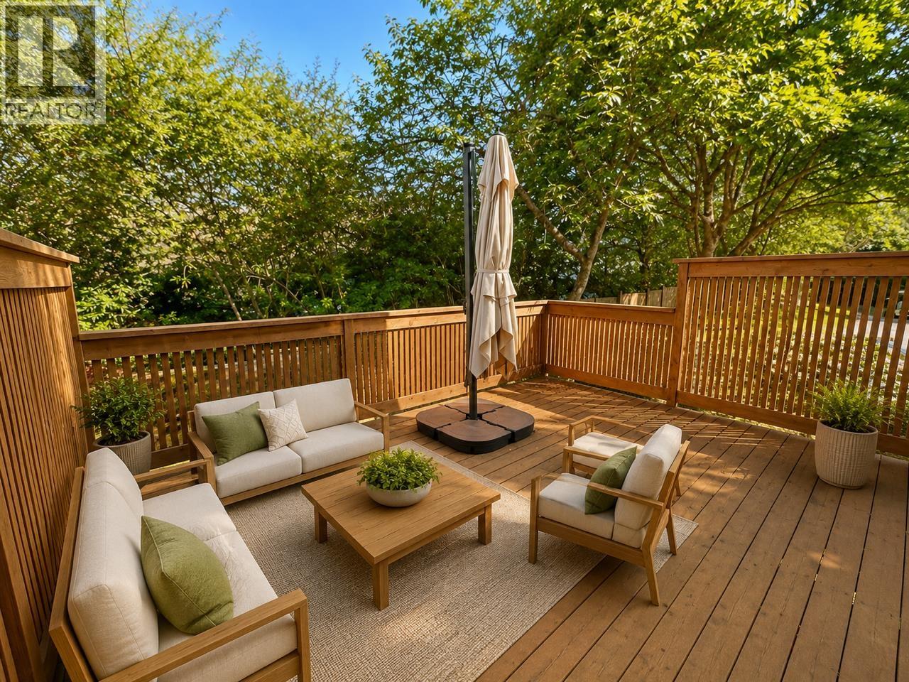 3 308 HIGHLAND WAY Property Photo 1