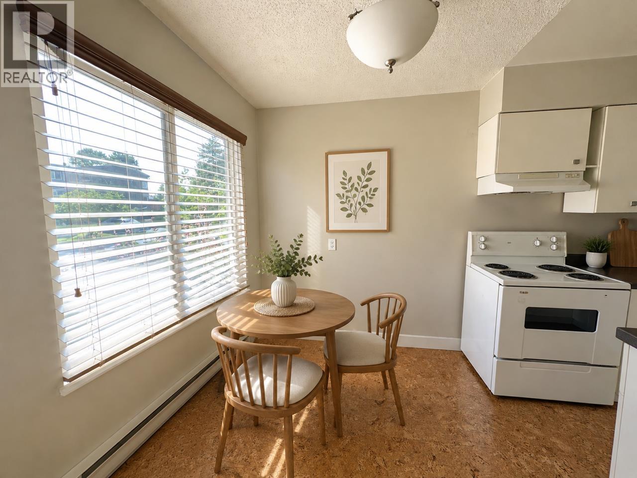 3 308 Highland Way Property Photo 6