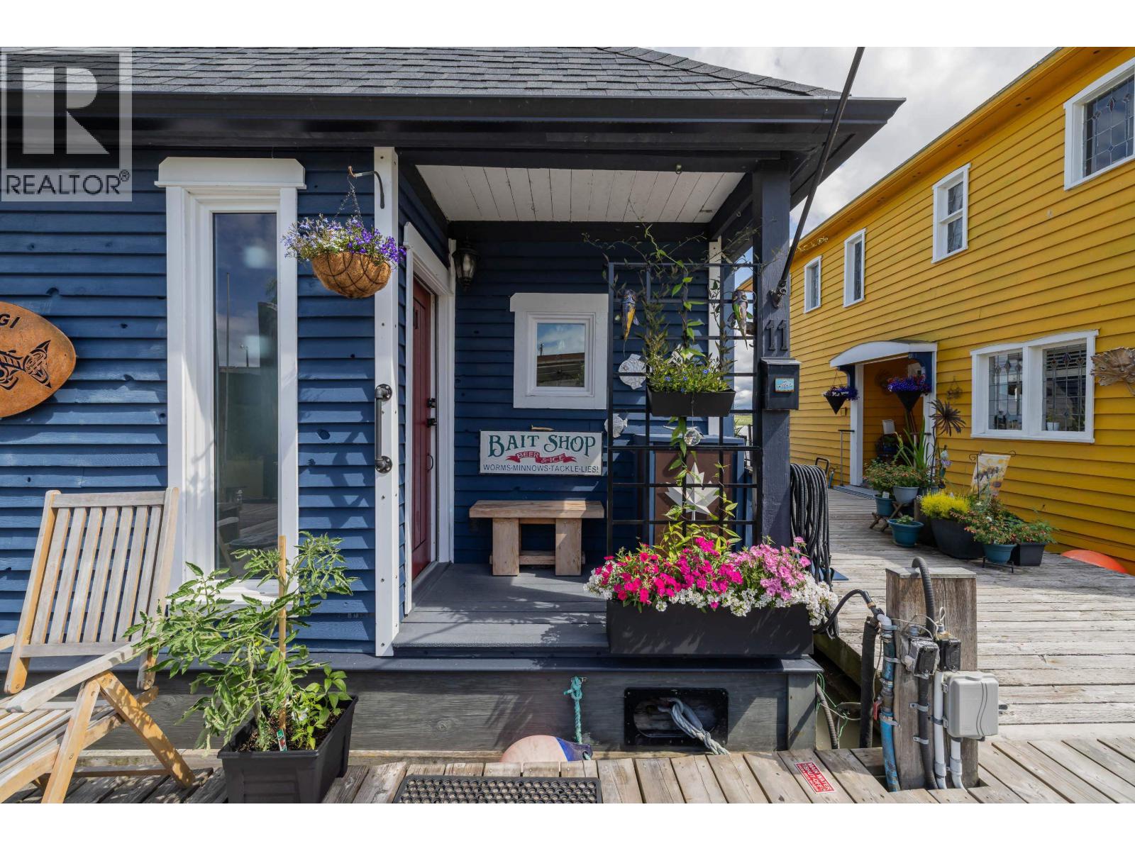 11 3871 W River Road Property Photo 4