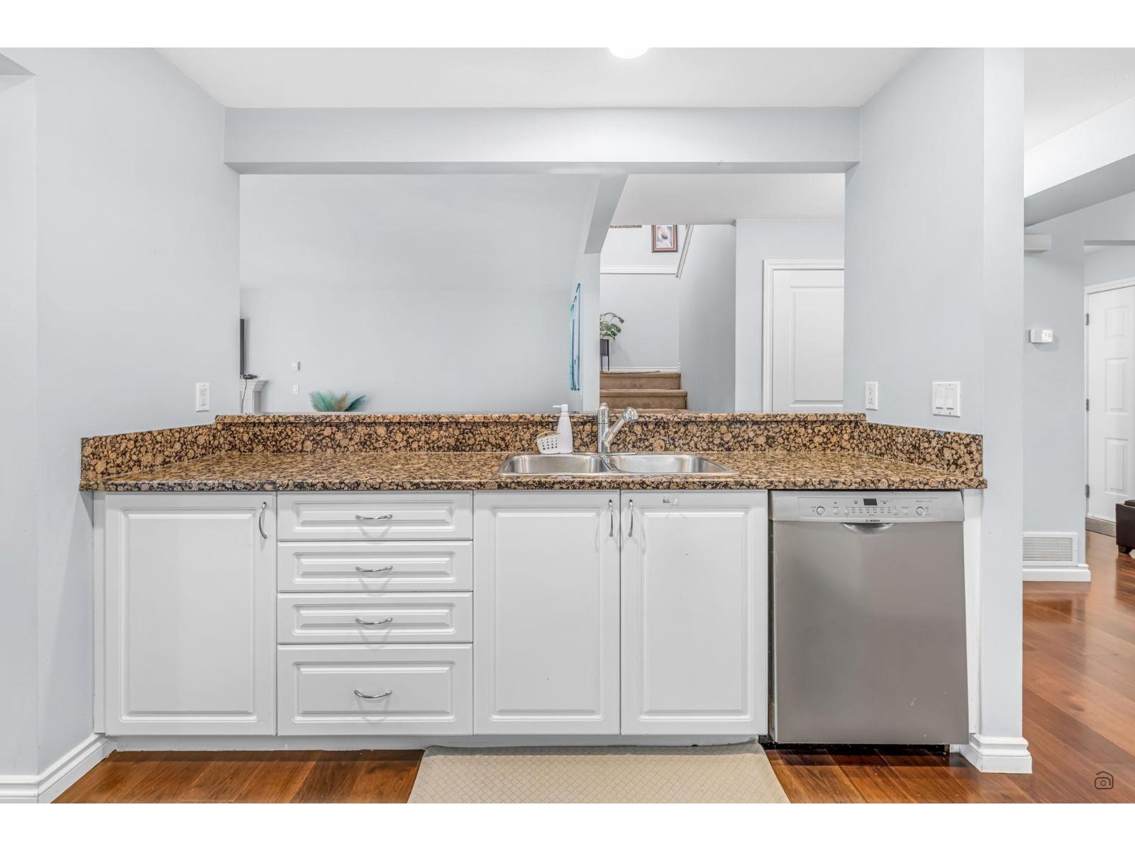 76 32777 Chilcotin Drive Property Photo 15