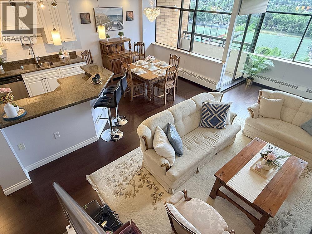 1606 6611 Minoru Boulevard Property Photo 1