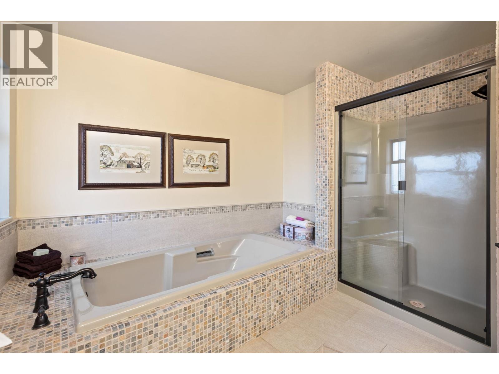 732 Rochester Avenue Property Photo 19