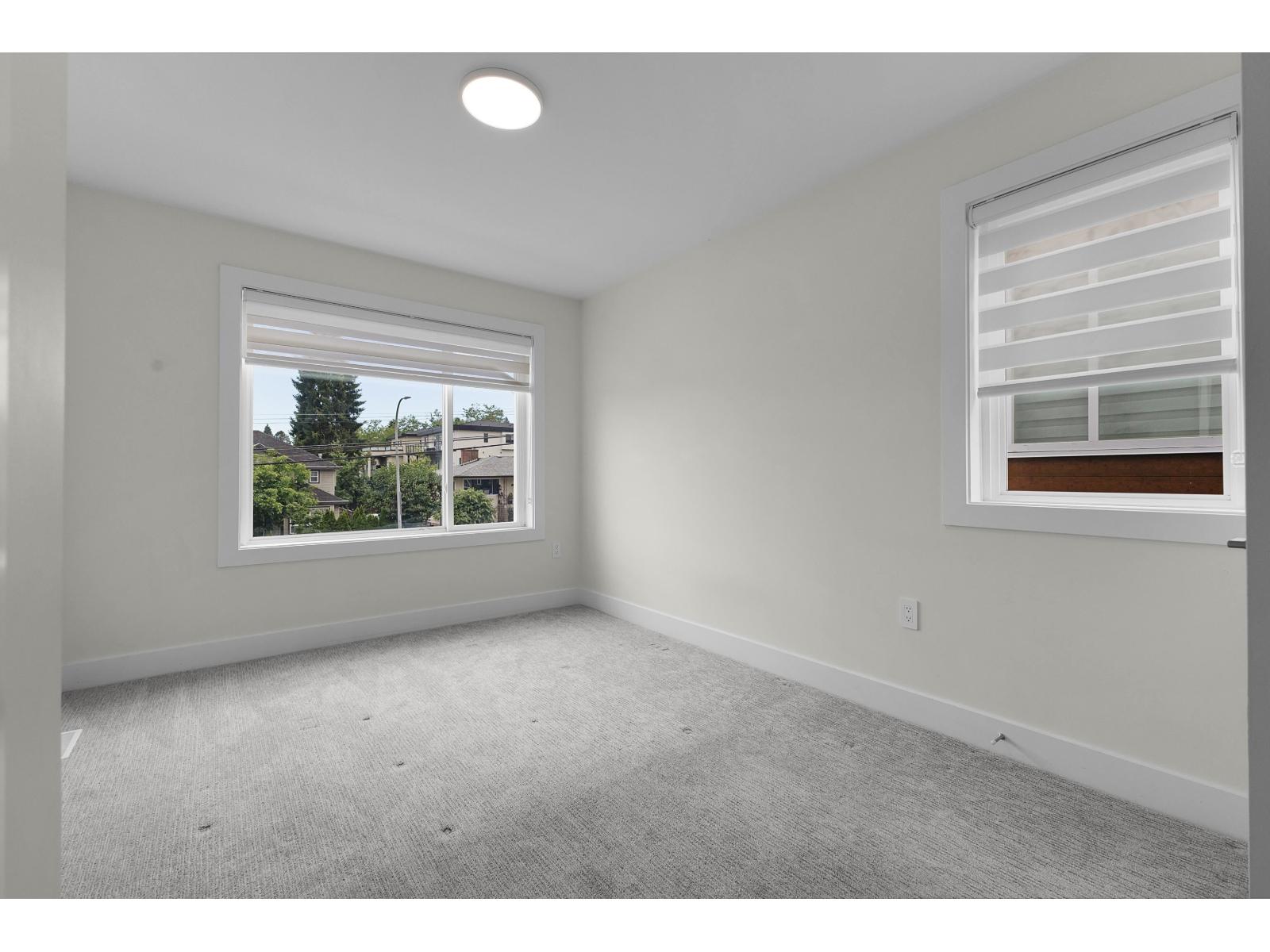 48 9652 162a Street Property Photo 27