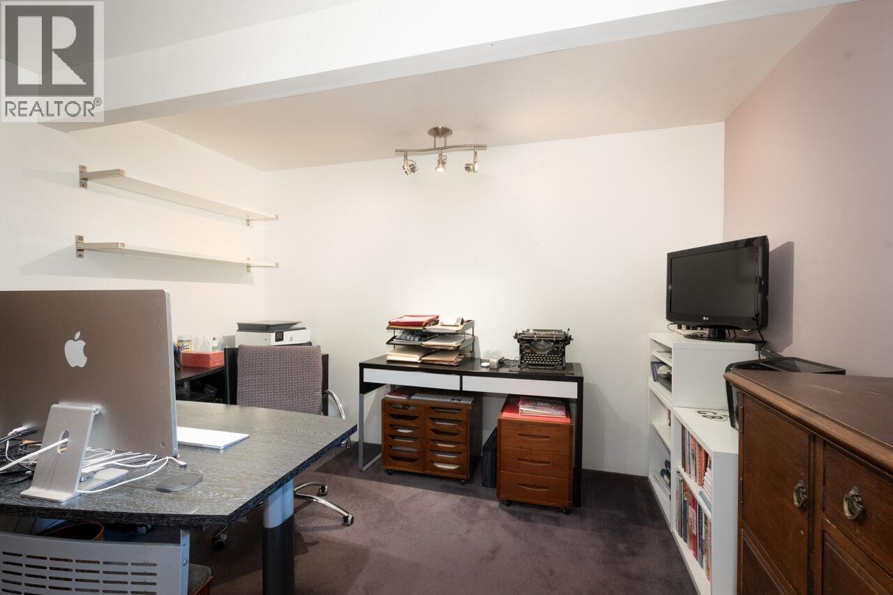5335 Marine Drive Property Photo 27