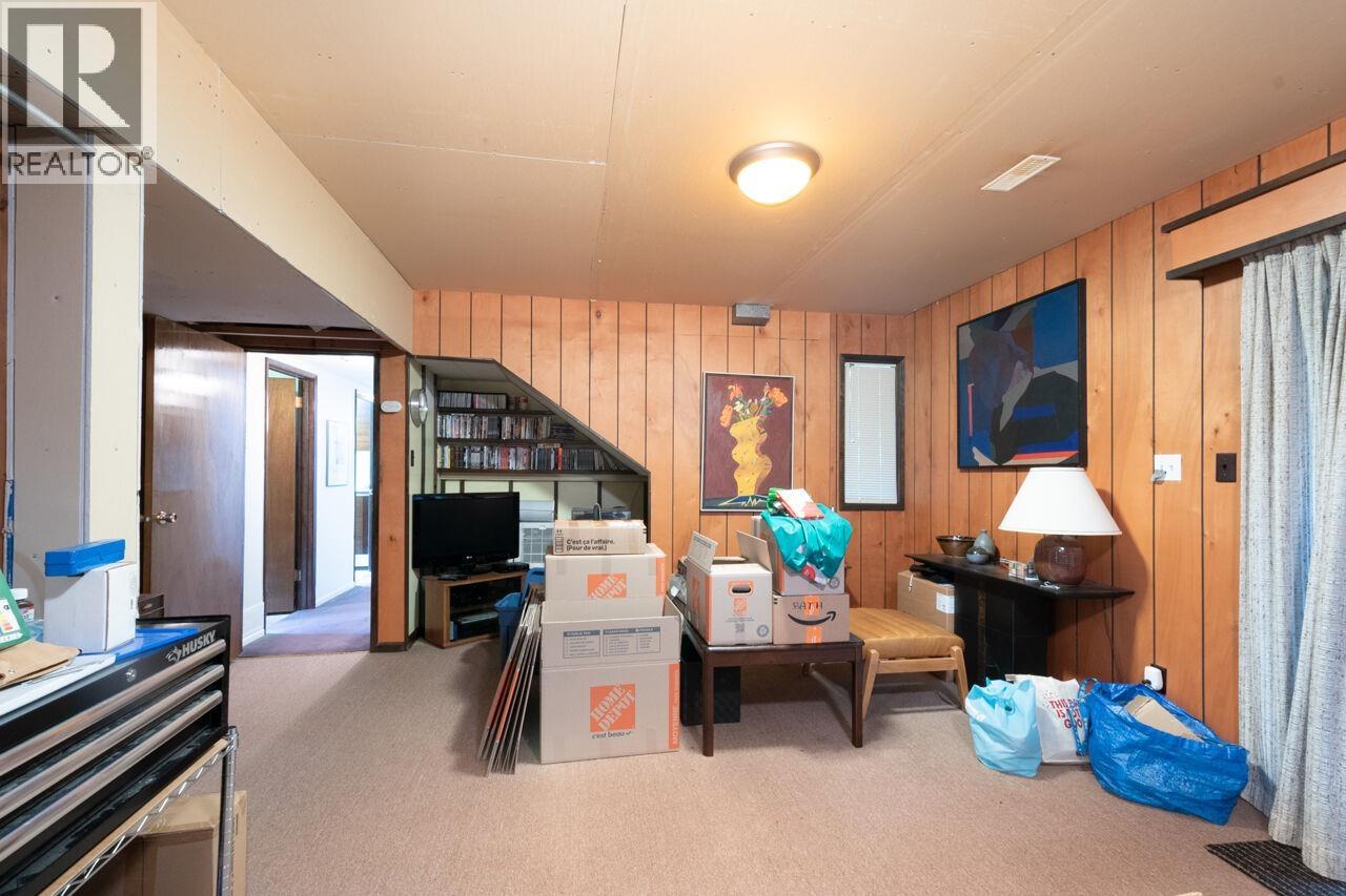 5335 Marine Drive Property Photo 29