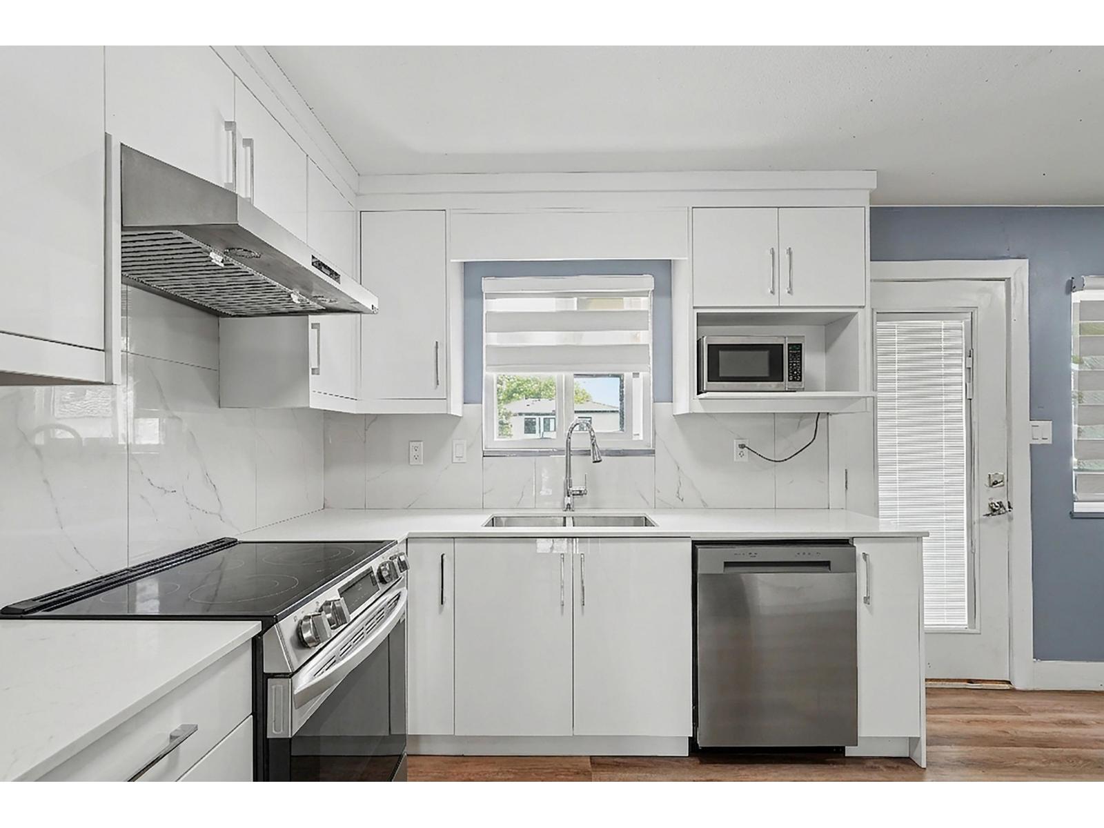 9024 123a Street Property Photo 4