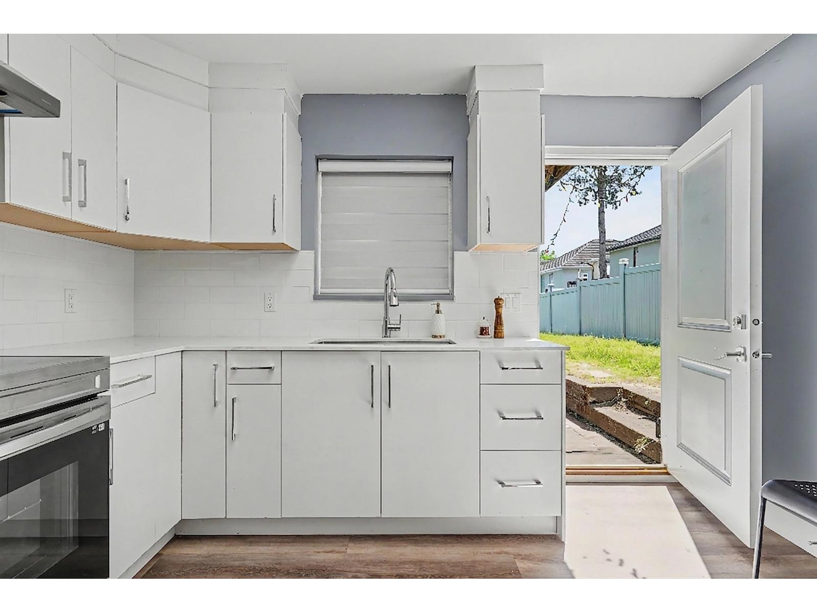9024 123a Street Property Photo 14