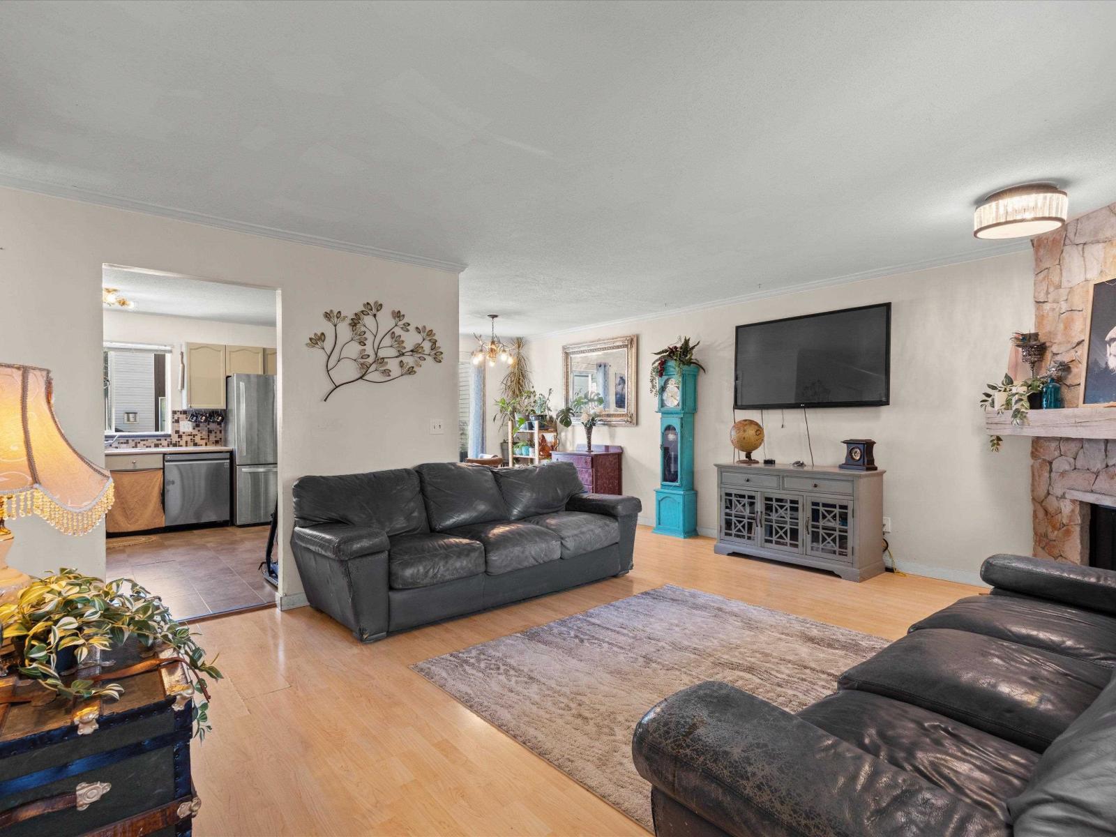 45740 Thomas Road #39 Property Photo 11