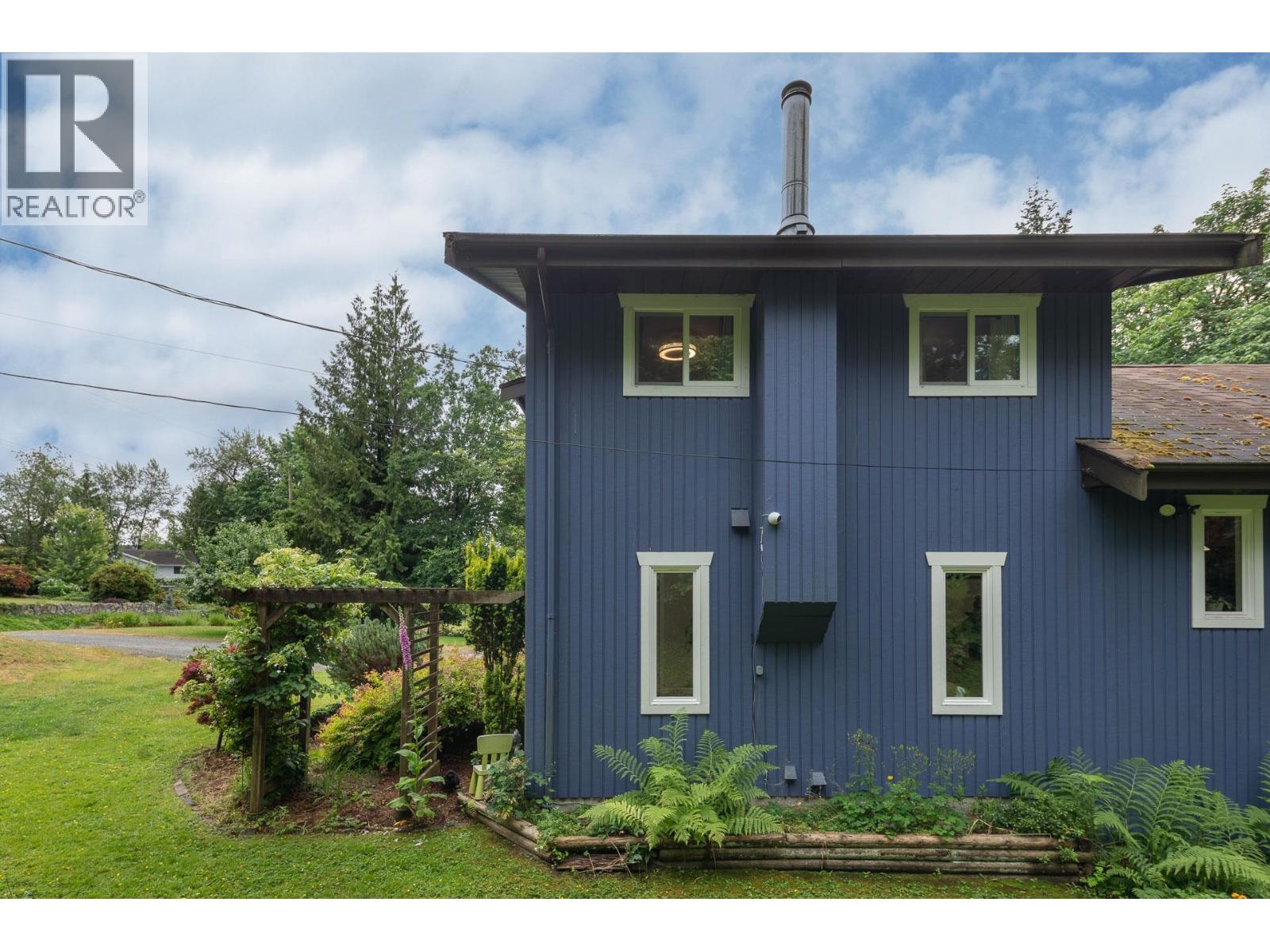 13055 238 Street Property Photo 8
