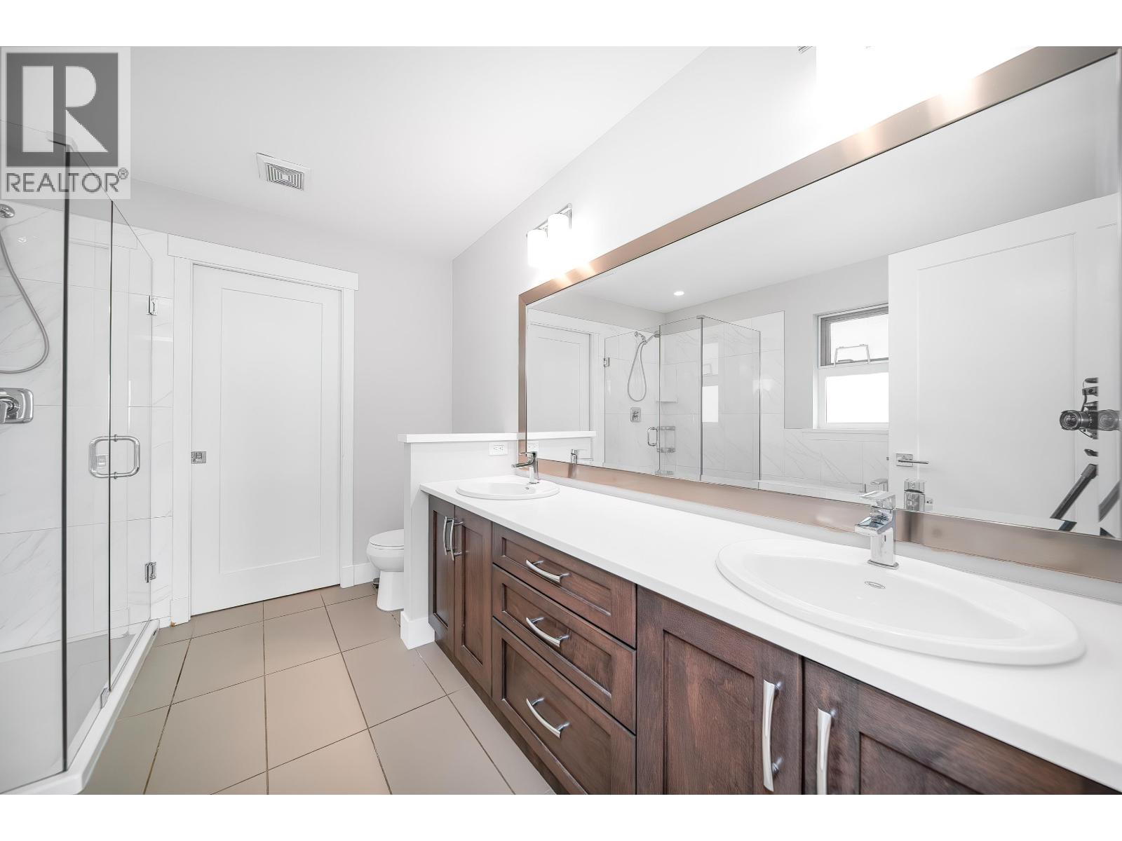 3563 Highland Drive Property Photo 19