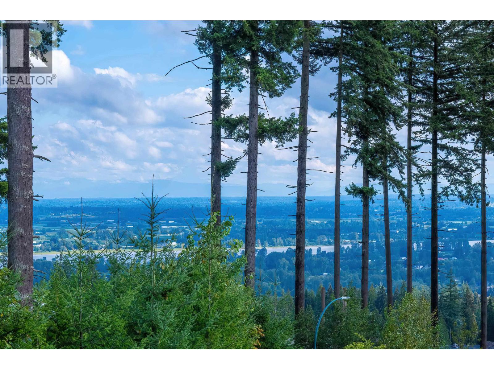 3563 Highland Drive Property Photo 25