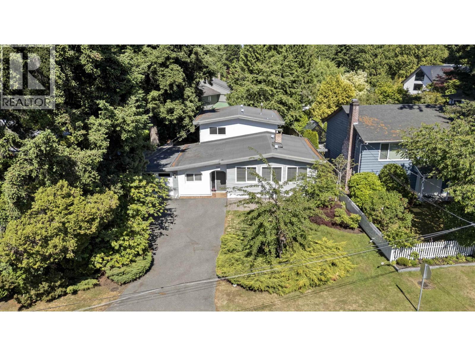 1448 Farrell Avenue Property Photo 2