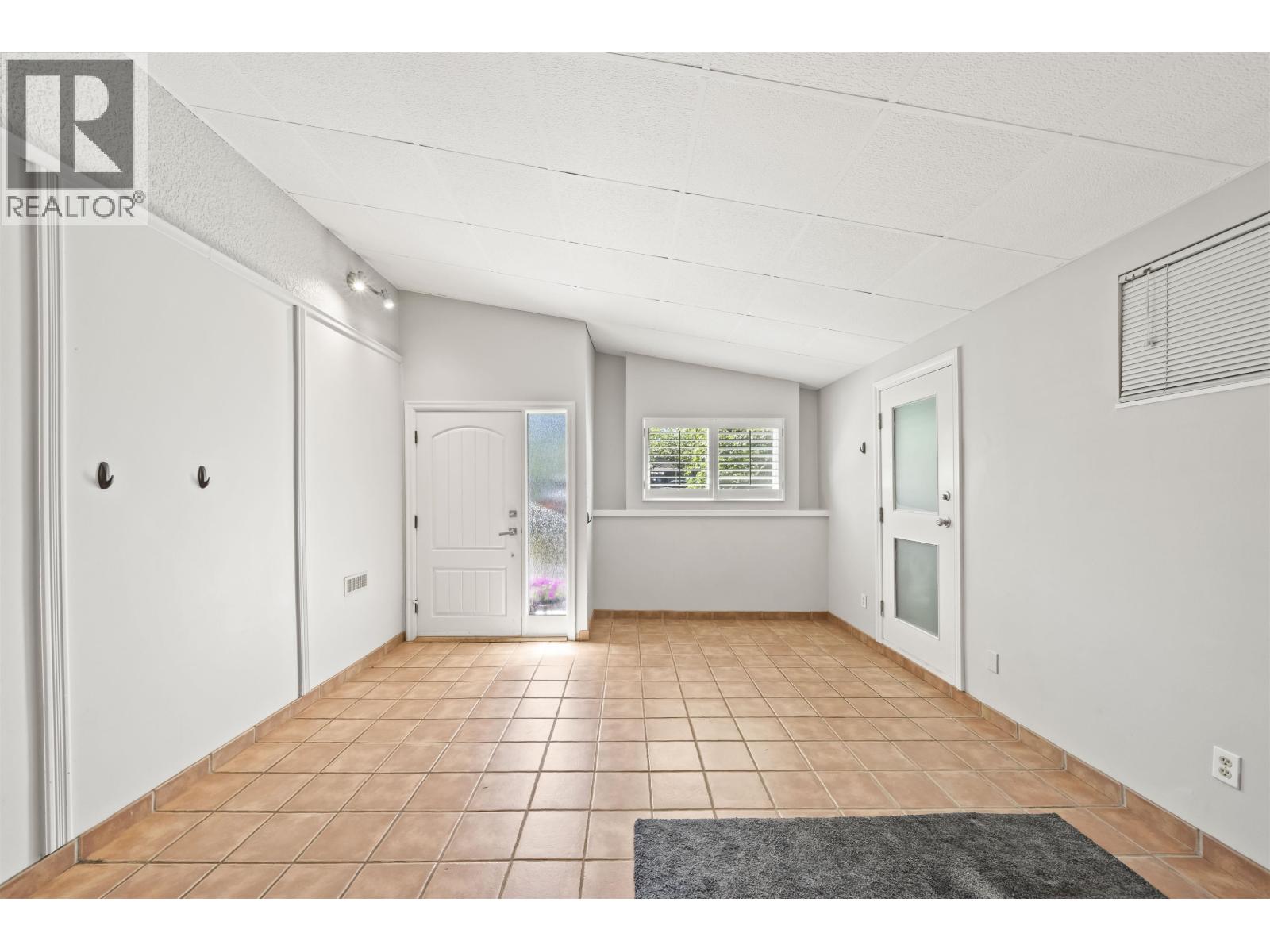 1448 Farrell Avenue Property Photo 14