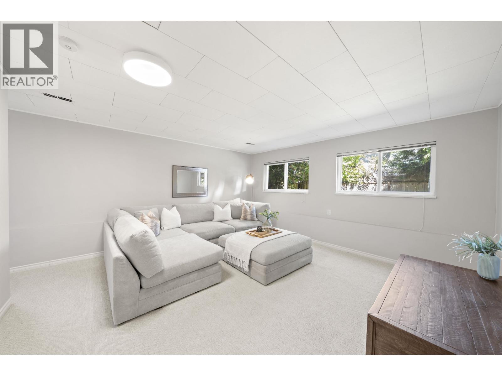 1448 Farrell Avenue Property Photo 17