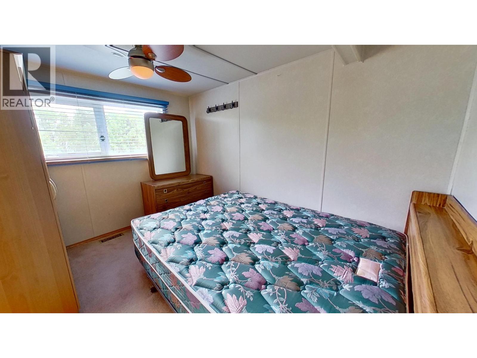9424-9503 95 Street Property Photo 7