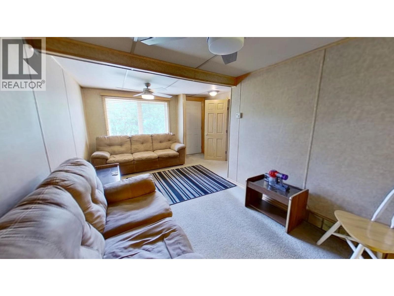 9424-9503 95 Street Property Photo 10