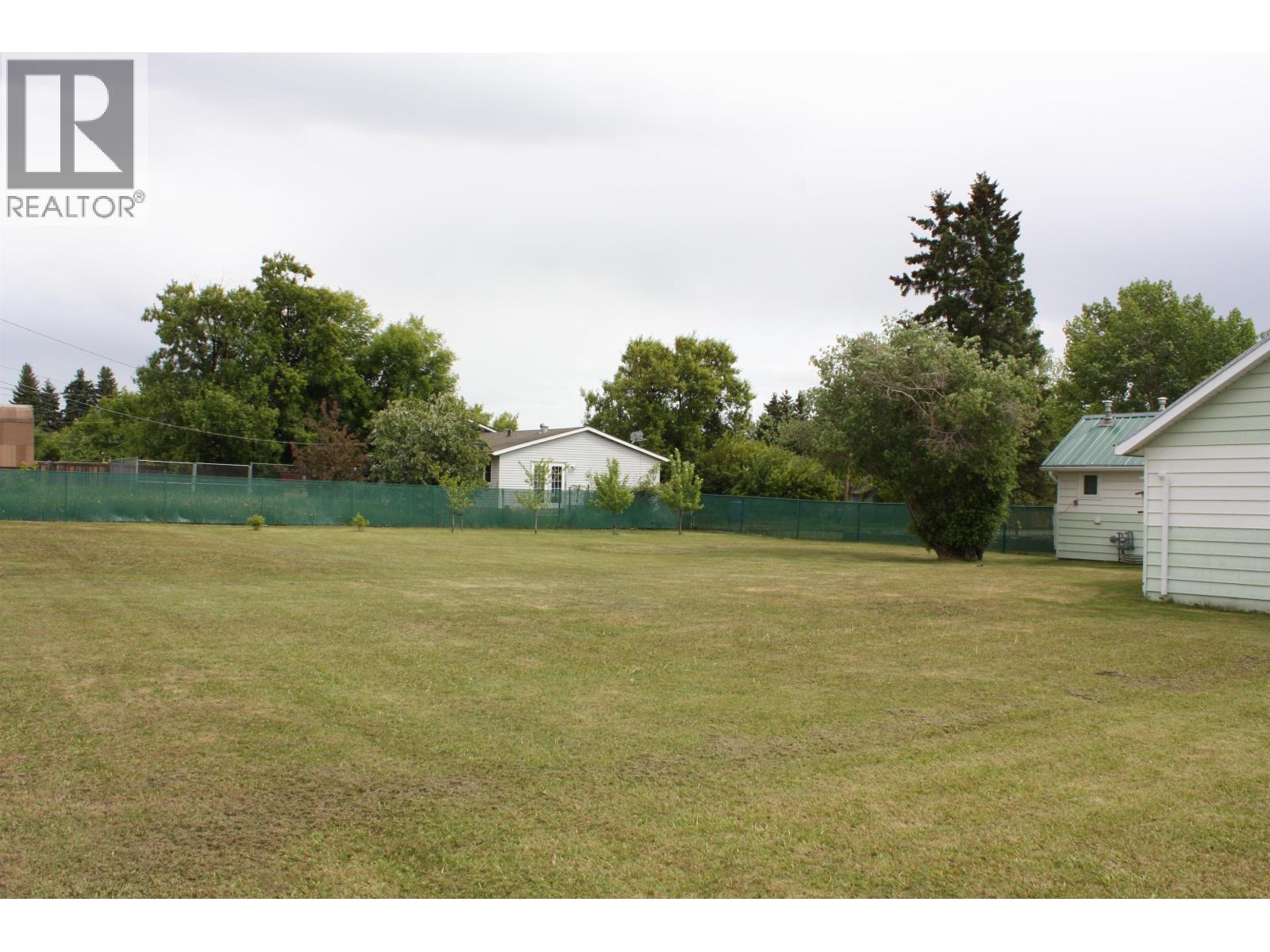9424-9503 95 Street Property Photo 27