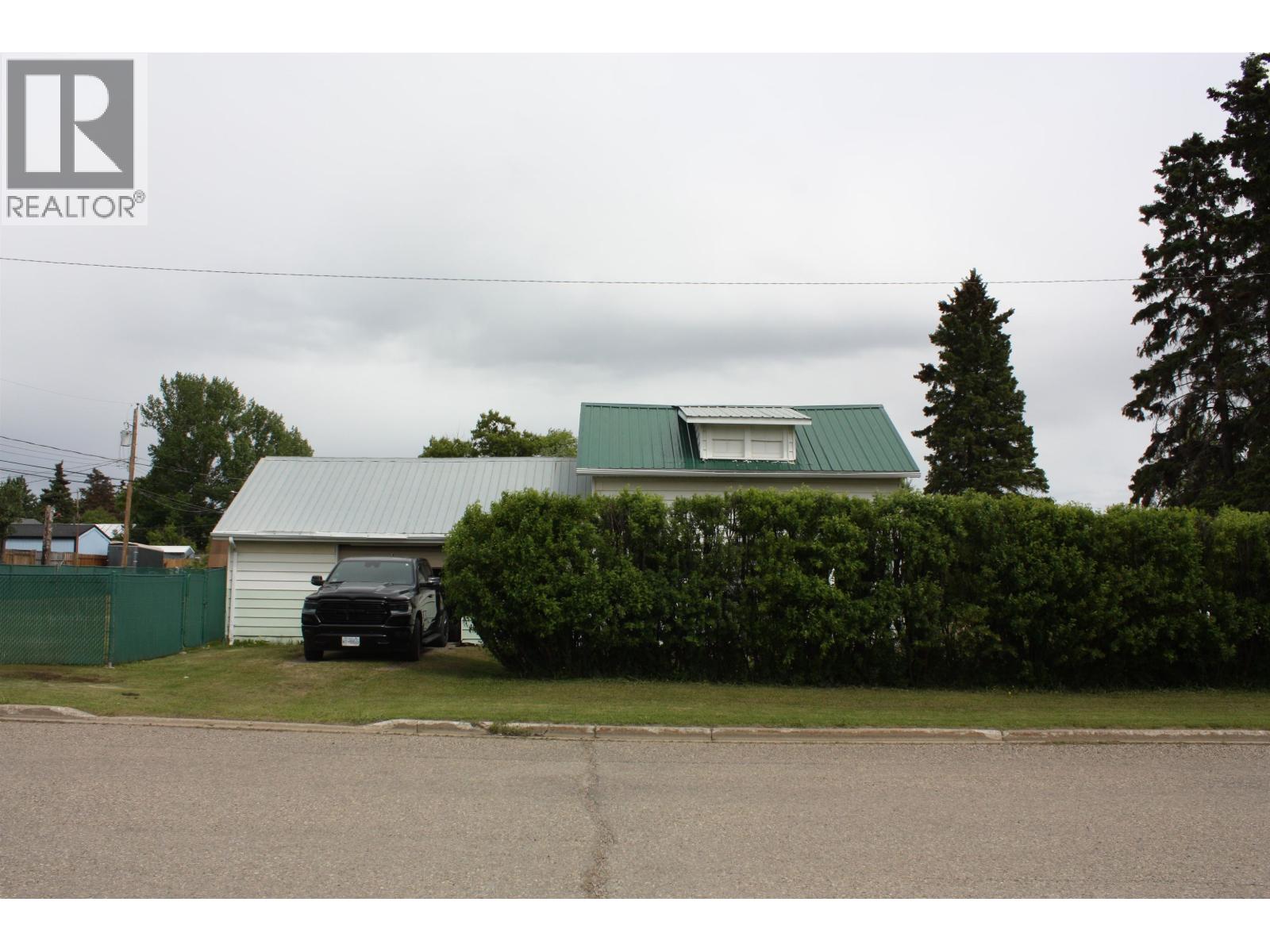 9424-9503 95 Street Property Photo 31
