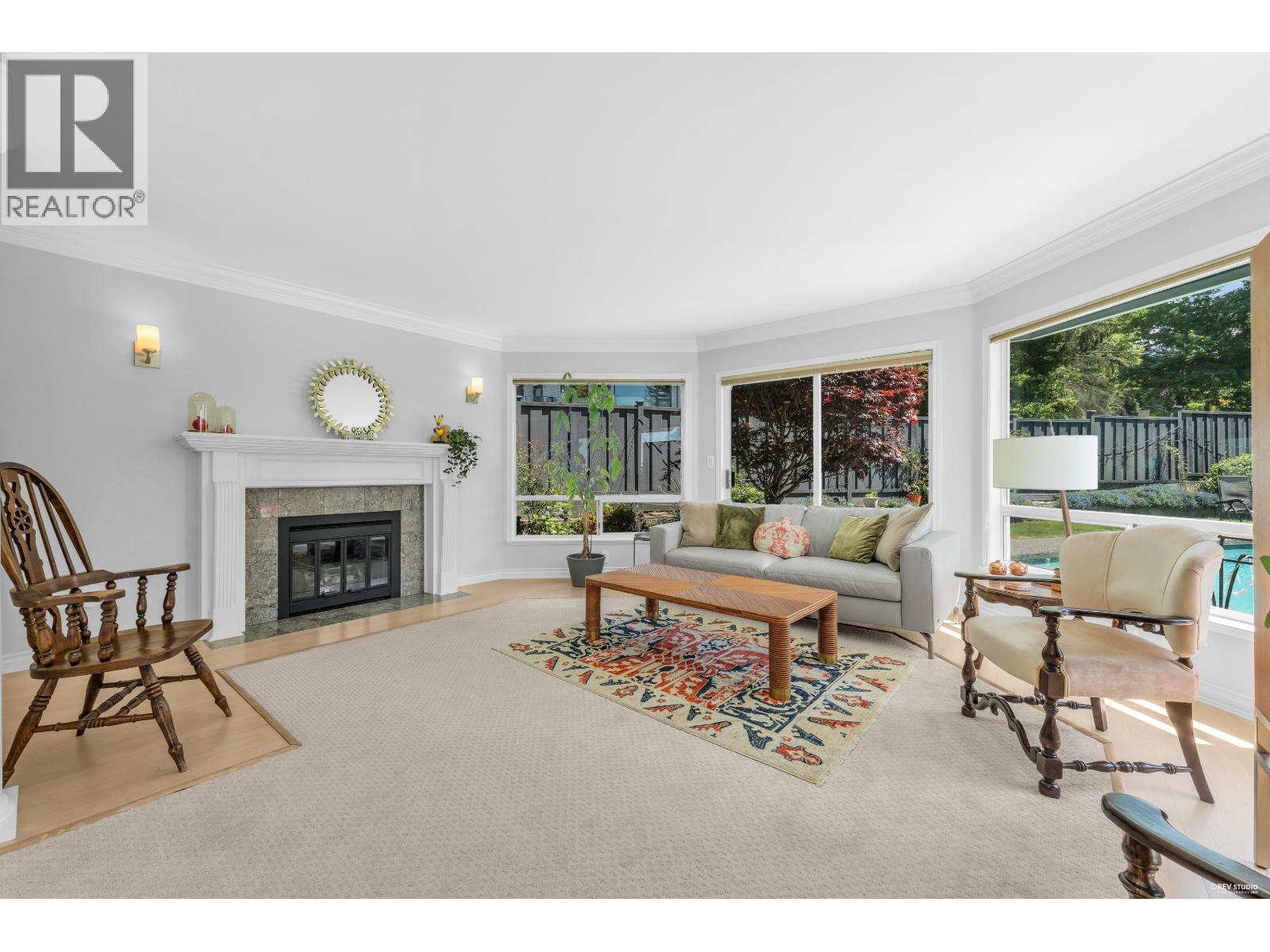 111 Sandringham Crescent Property Photo 9