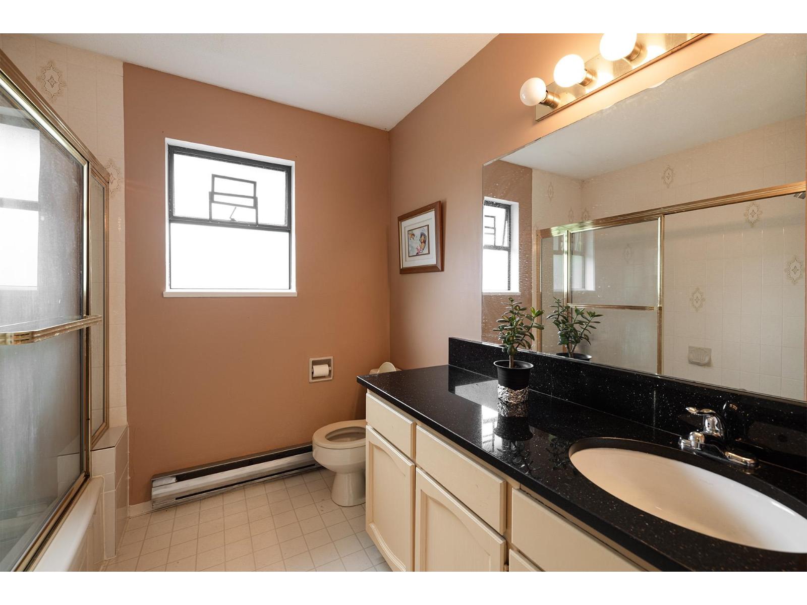 11612 Summit Crescent Property Photo 24