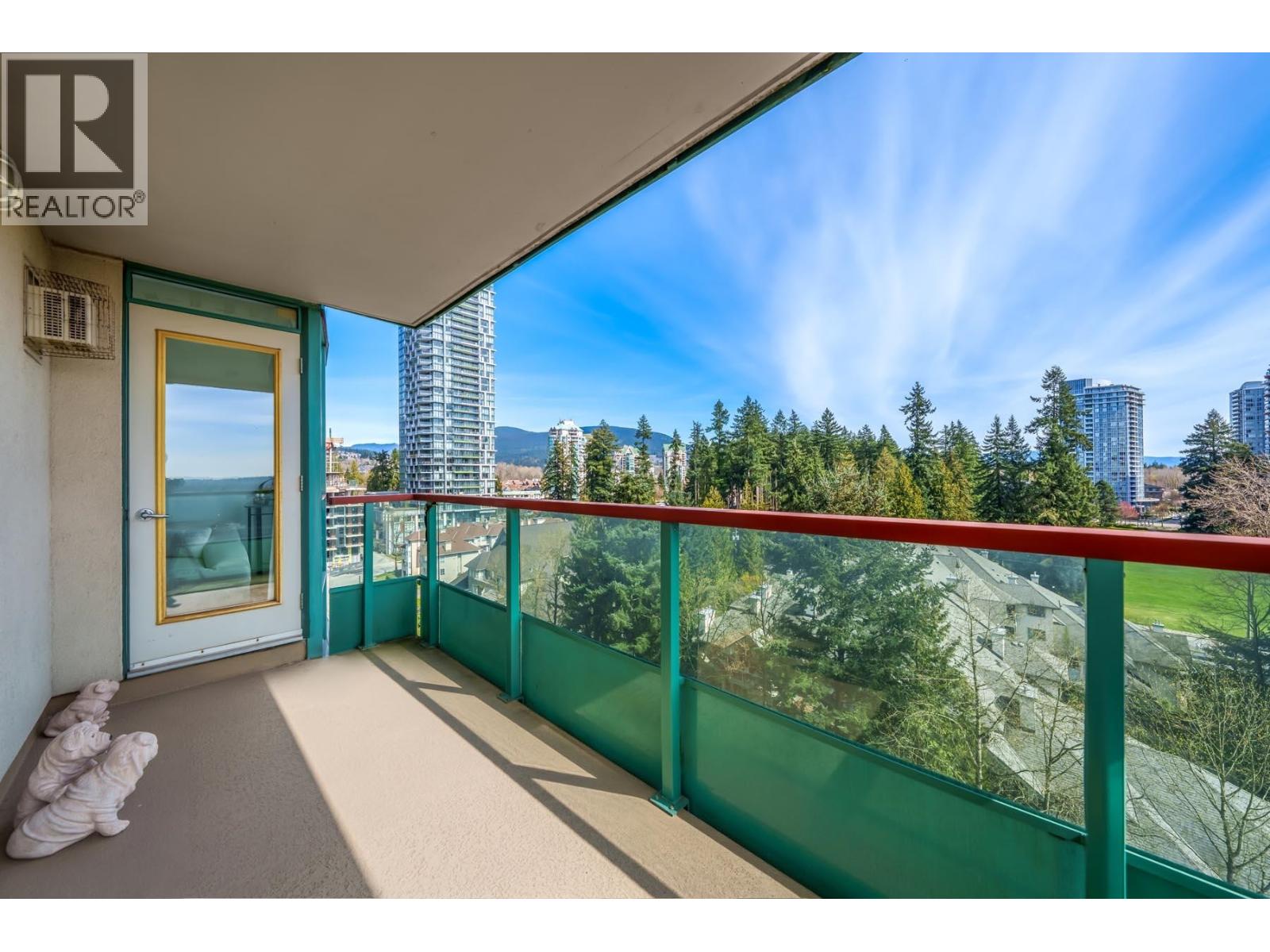 1102 1148 Heffley Crescent Property Photo 9