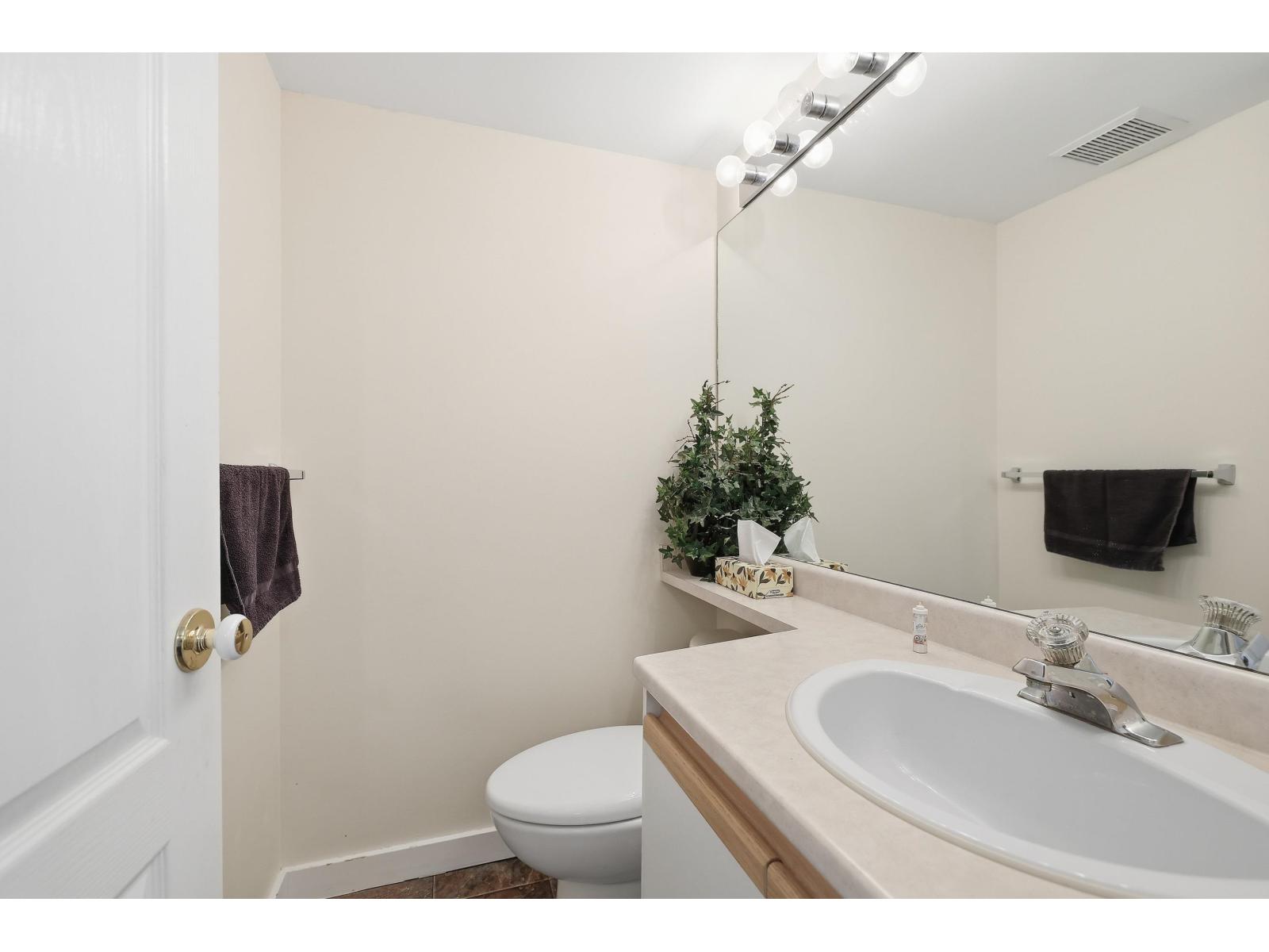 101 33344 2nd Avenue Property Photo 14