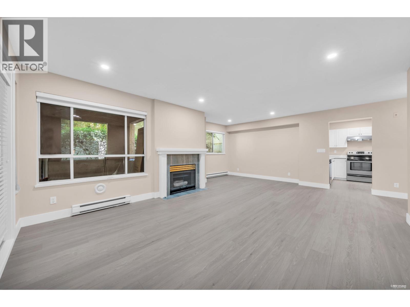 107 515 Whiting Way Property Photo 6