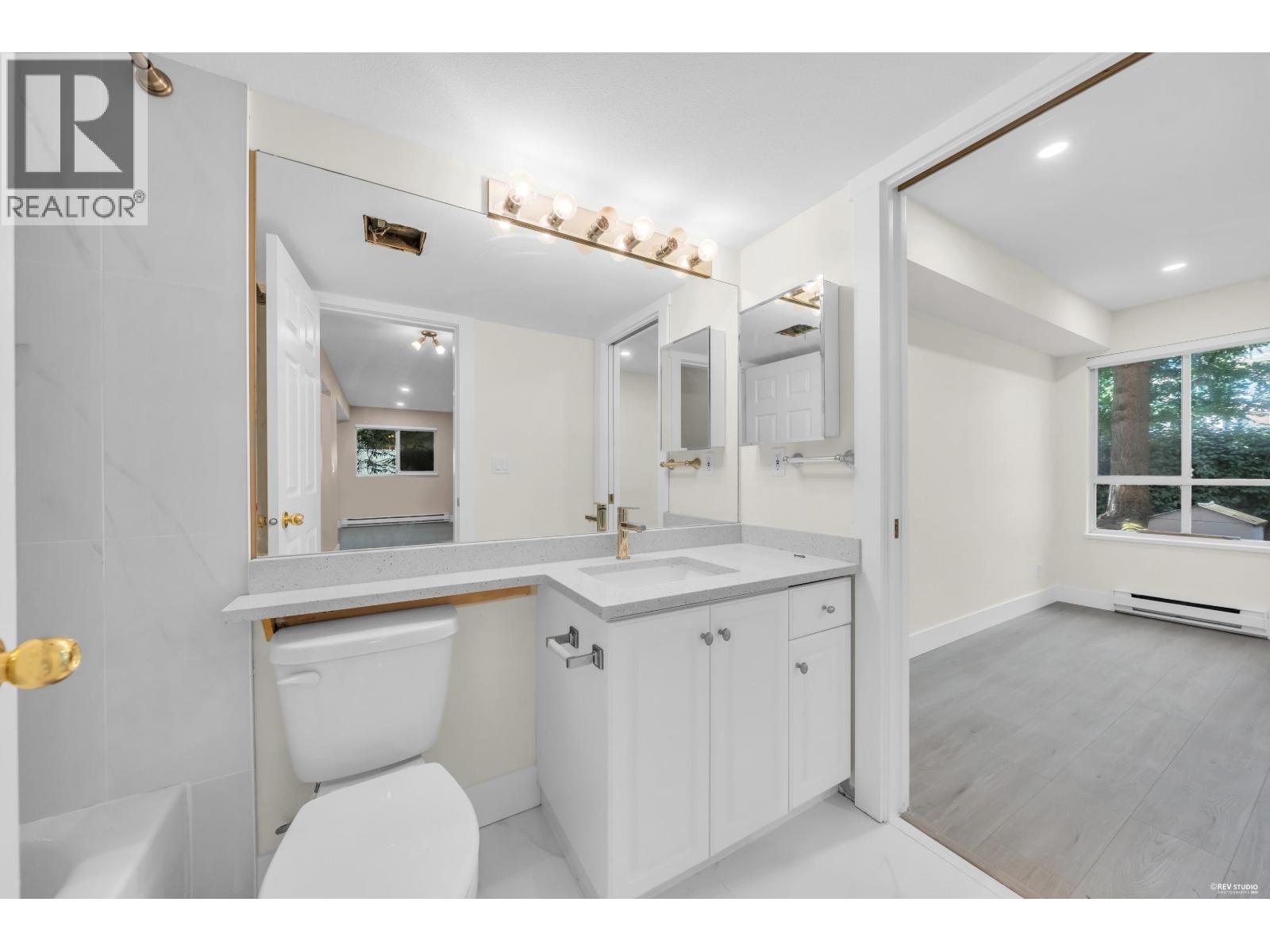 107 515 Whiting Way Property Photo 12