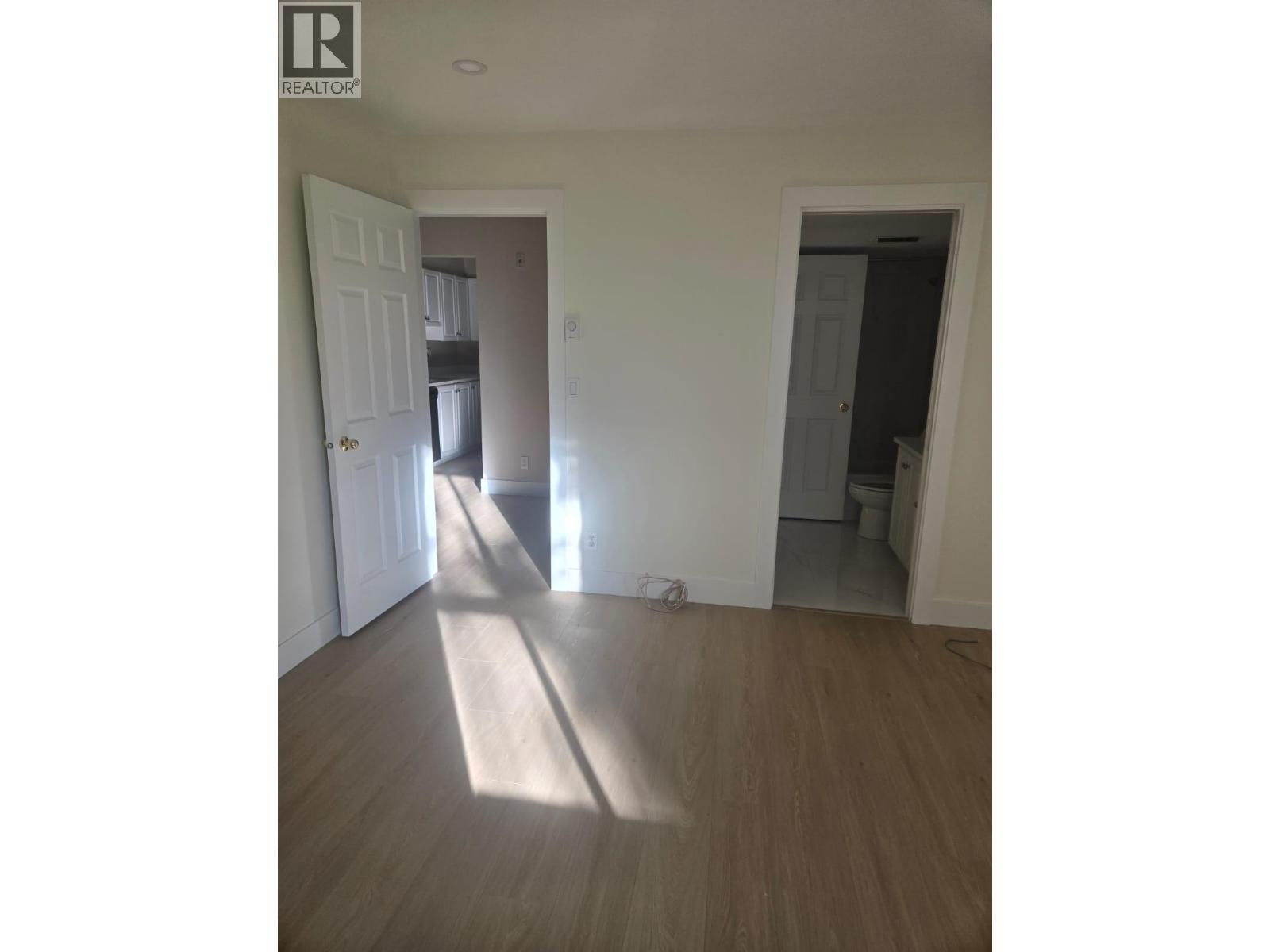 107 515 Whiting Way Property Photo 32