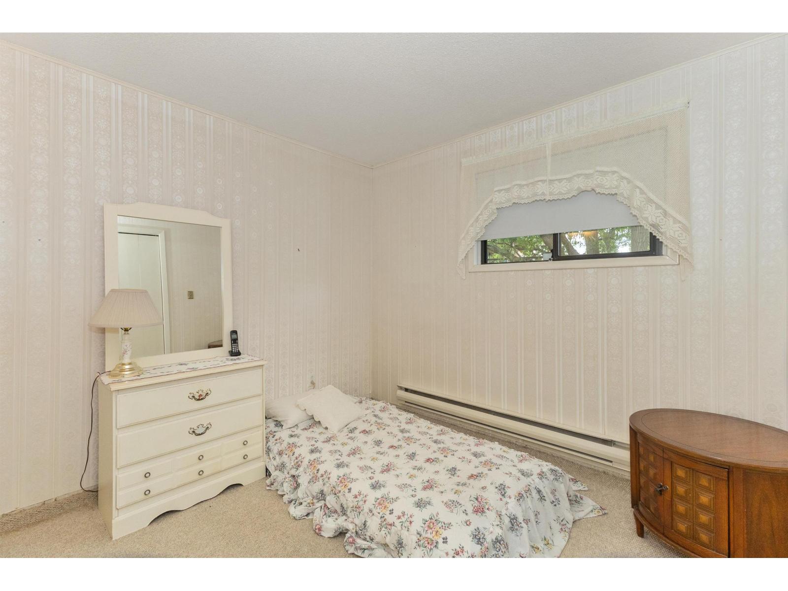 26968 30 Avenue Property Photo 10