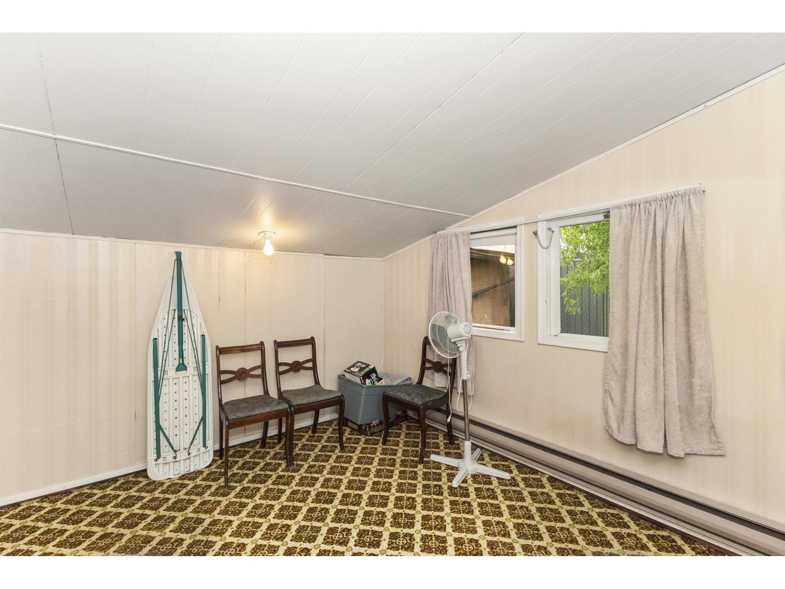 26968 30 Avenue Property Photo 15