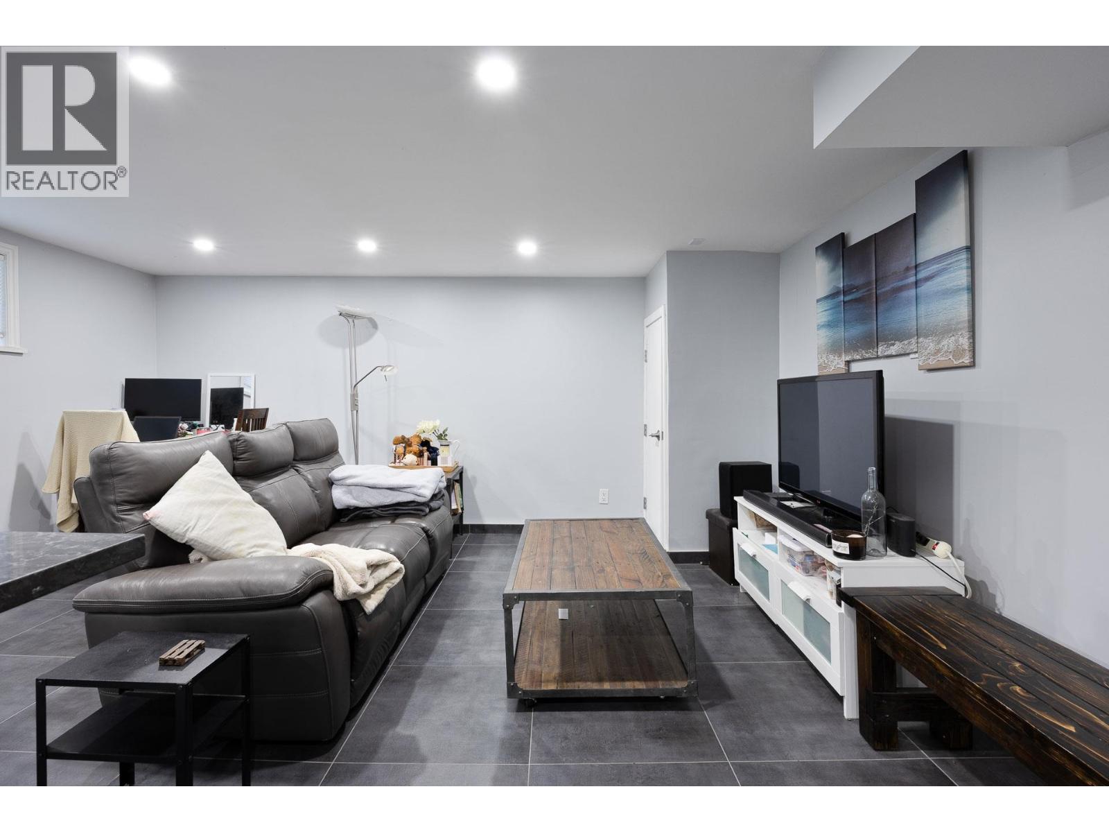 524 Second Street Property Photo 29