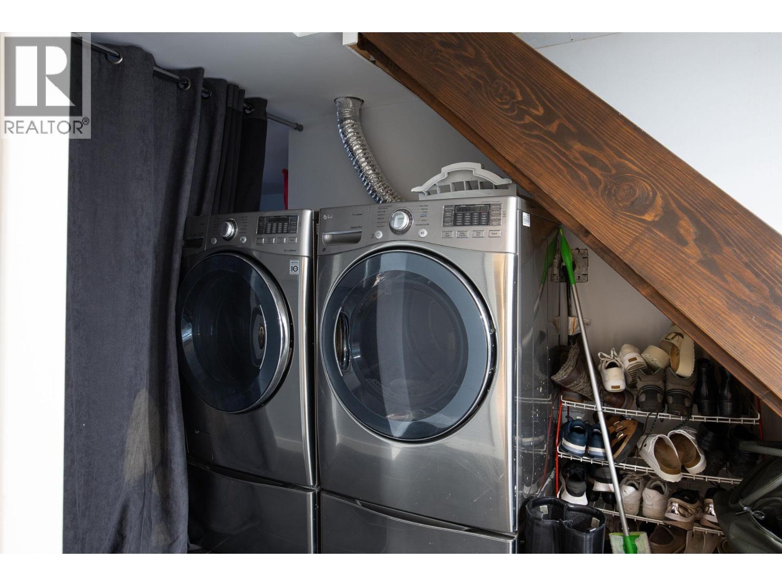 524 Second Street Property Photo 30