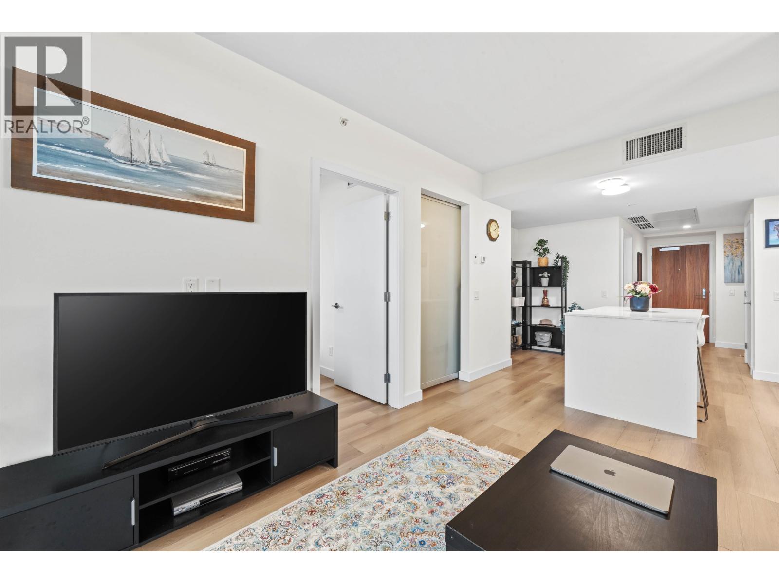 706 6463 Silver Avenue Property Photo 7