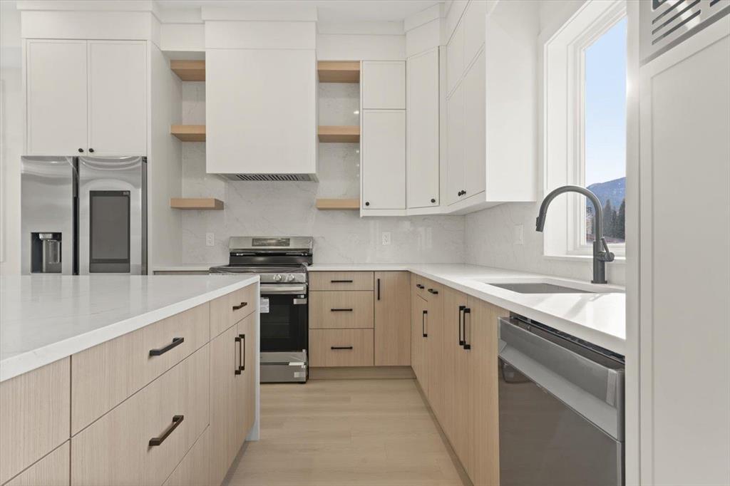 45141 Watson Road #2 Property Photo 6