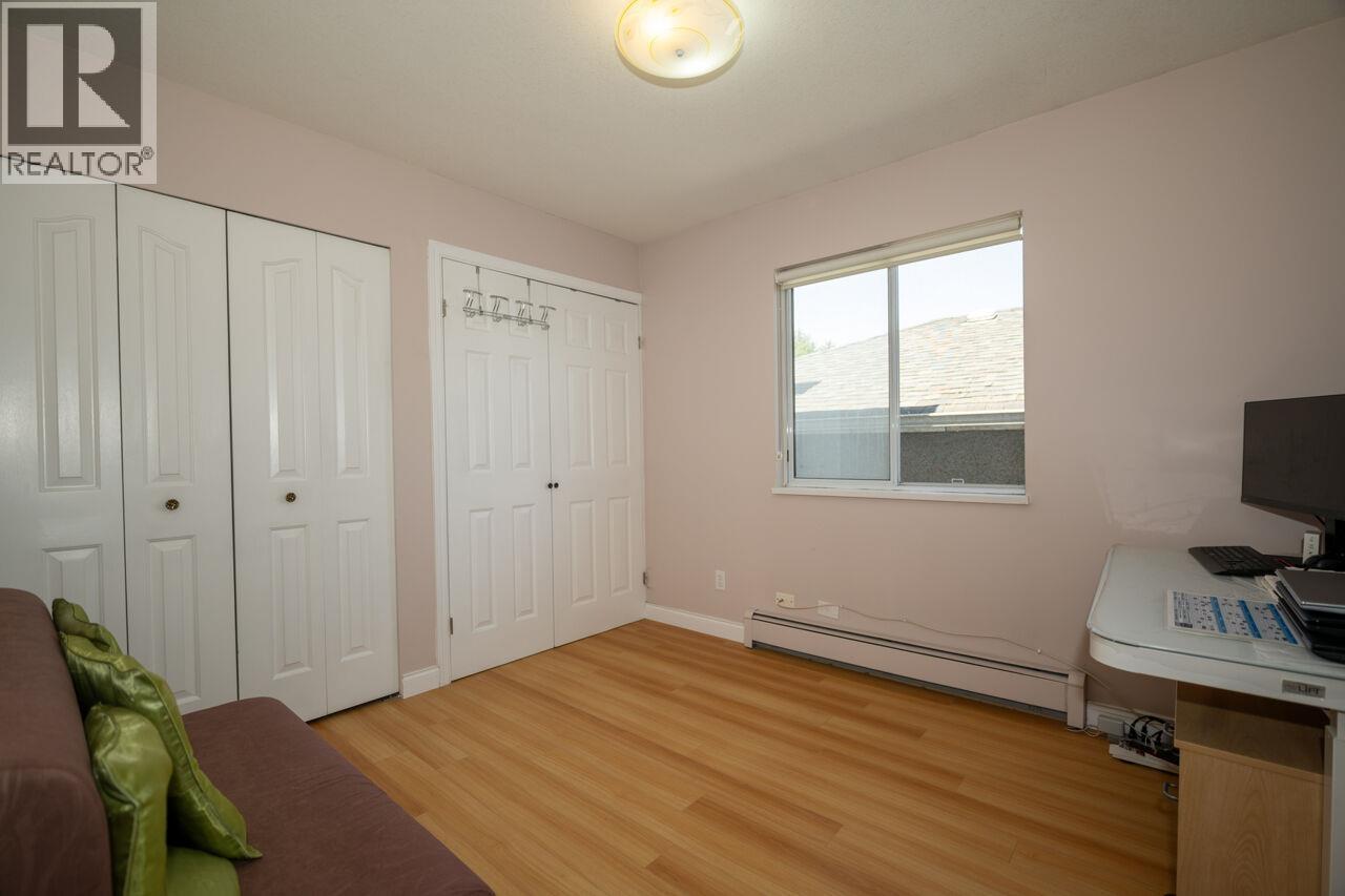 4568 Hoy Street Property Photo 7