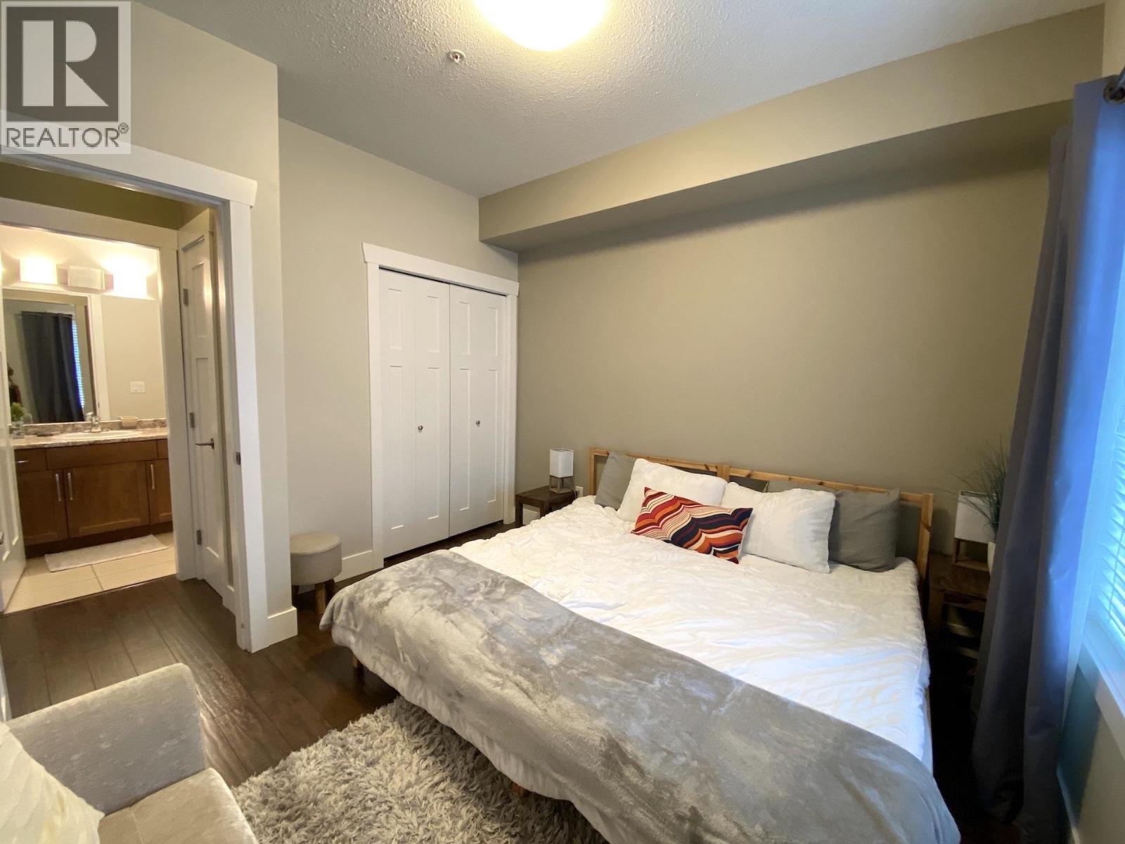 112 11203 105 Avenue Property Photo 29