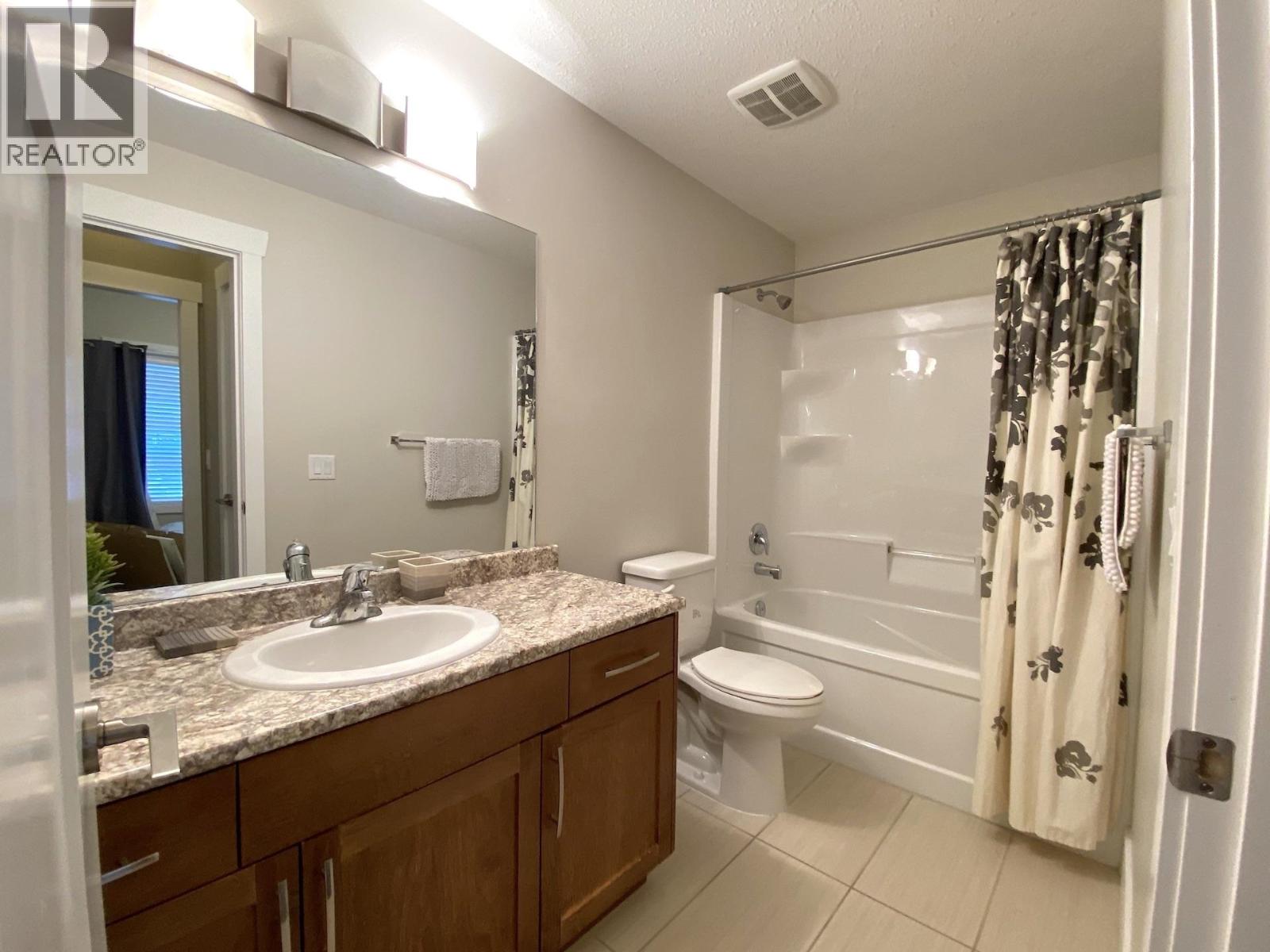 112 11203 105 Avenue Property Photo 30