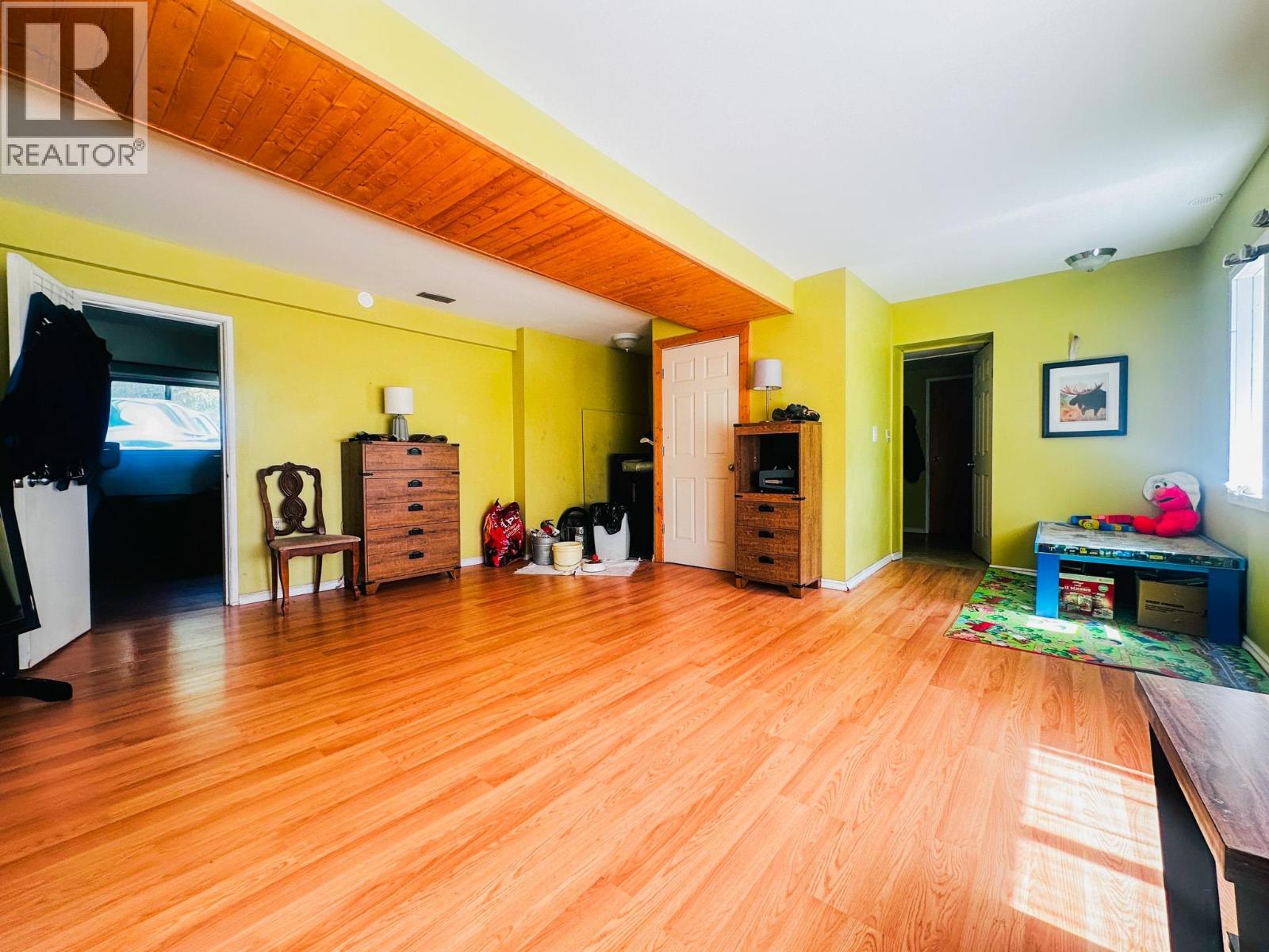250 Hill Street Property Photo 5