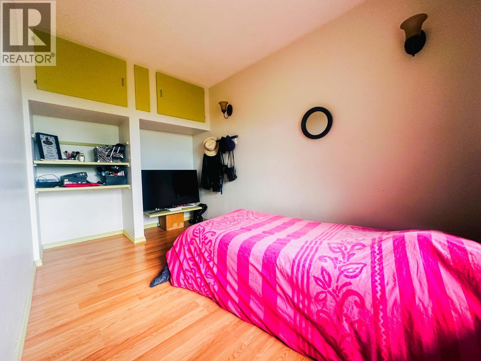 250 Hill Street Property Photo 12