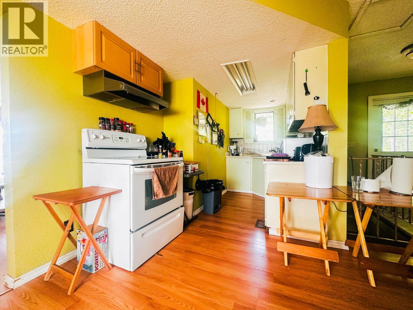 250 Hill Street Property Photo 13