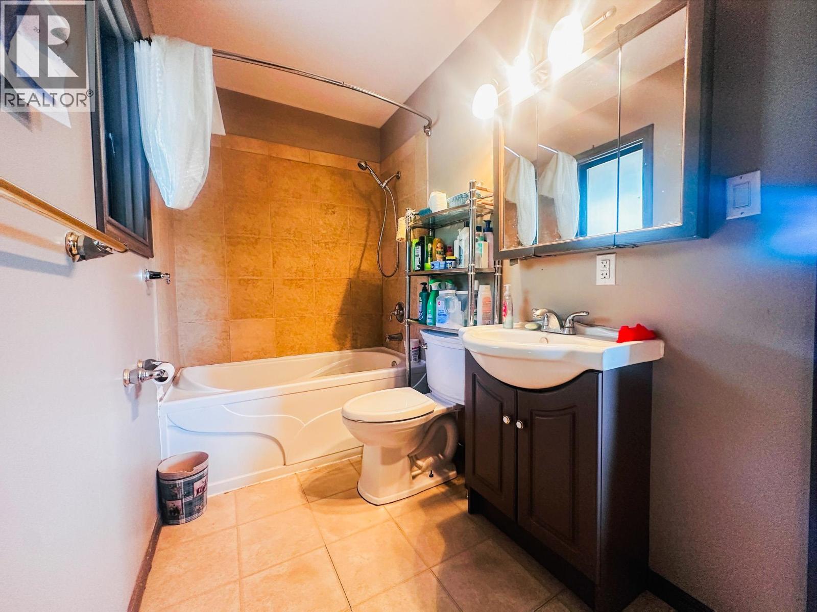 250 Hill Street Property Photo 18