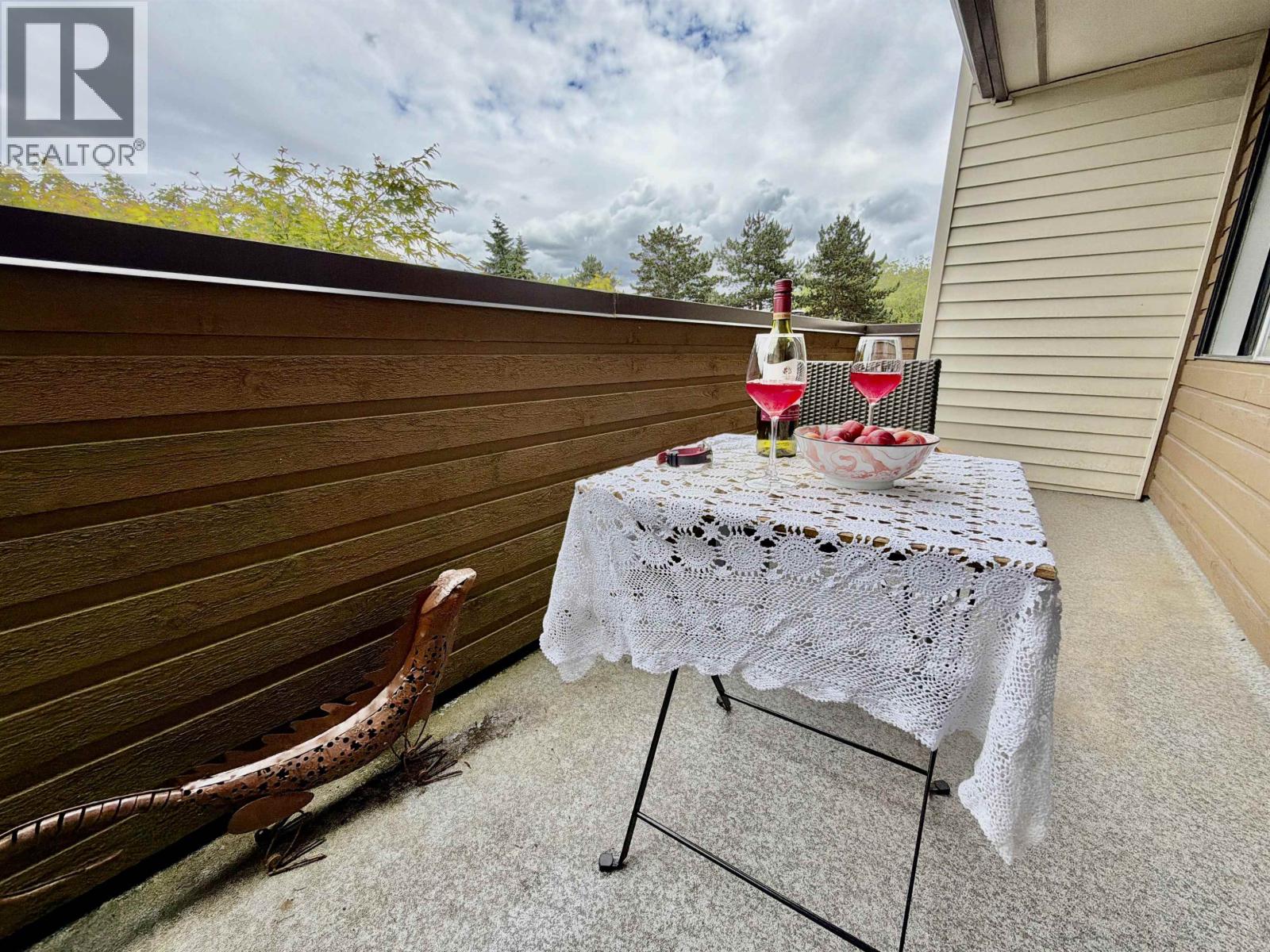 319 7295 Moffatt Road Property Photo 20