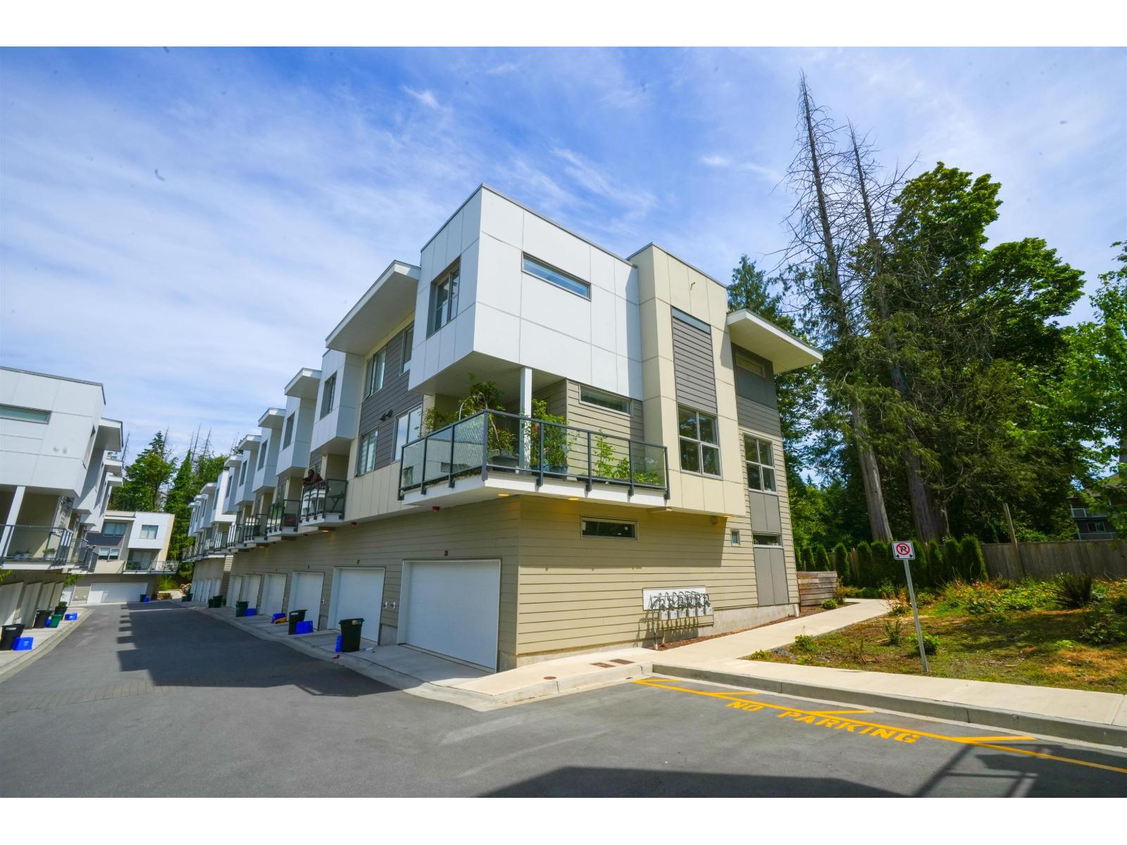 38 12585 104a Avenue Property Photo 25