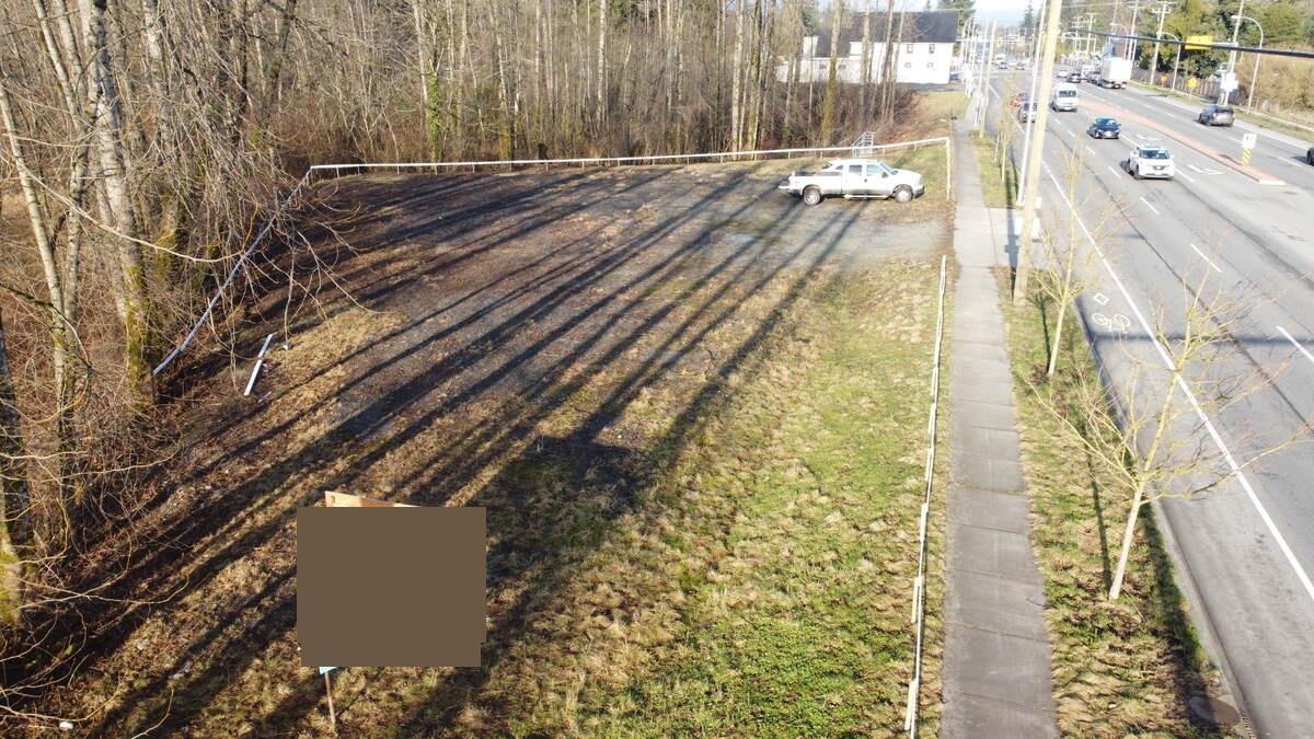 23250 Fraser Highway Property Photo 6