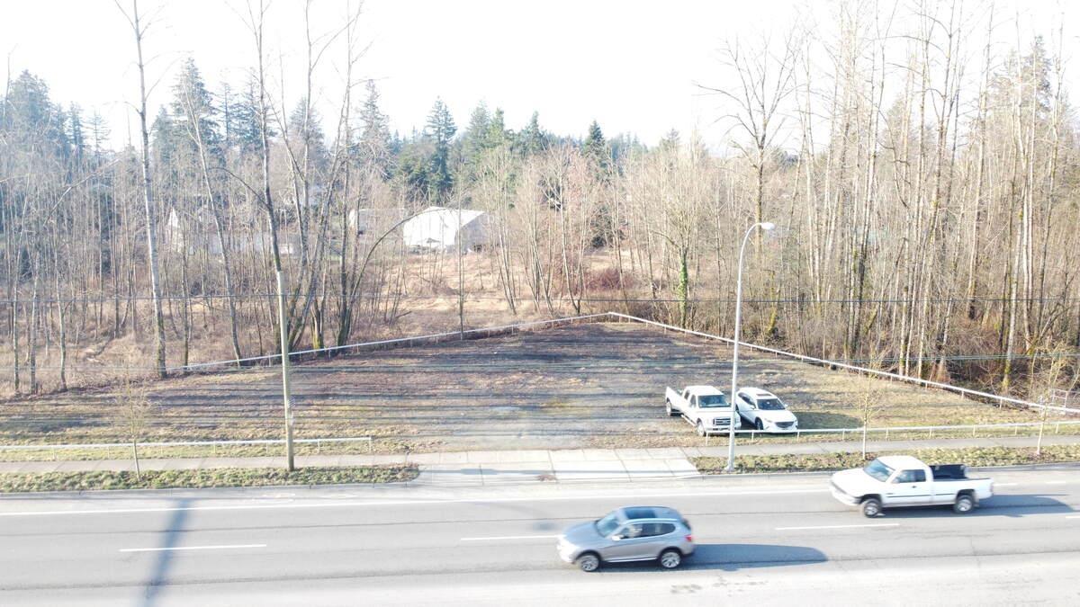 23250 Fraser Highway Property Photo 9