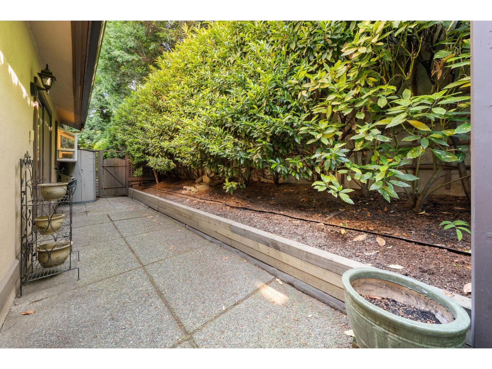 104 12749 16 Avenue Property Photo 31